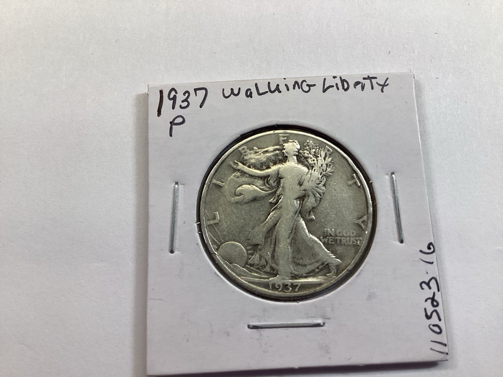 1937  Walking Liberty Silver Half-Dollar in Fine Condition 110523 16tc