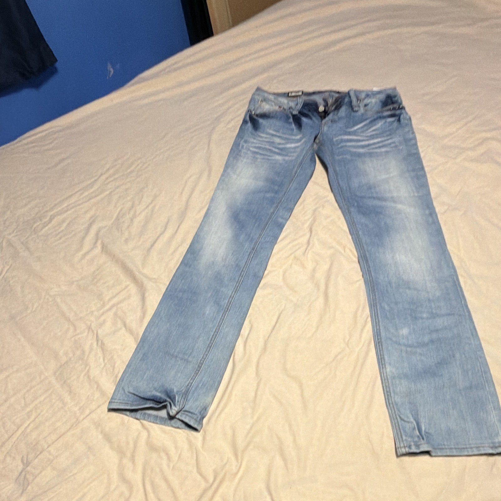 Pepe Jeans London Men\'s Light Wash Blue Straight Low Rise Denim Jeans 32 NWT Pepe Jeans London Men\'s Light Wash Blue Straight Low Rise Denim Jeans 32 NWT