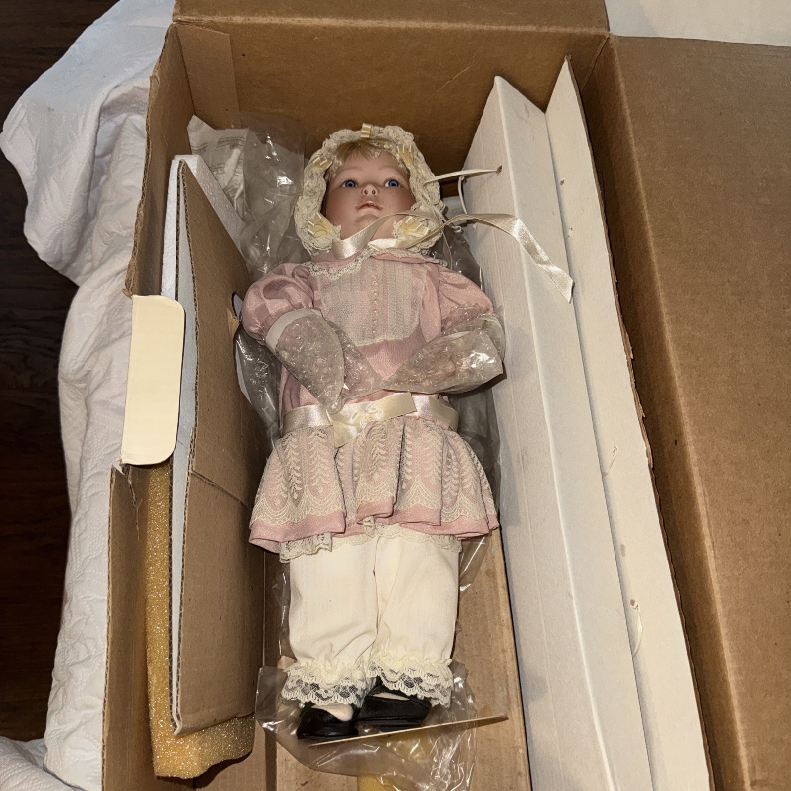 Ashton Drake Cindy McClure Victorian Make Believe Porcelain Doll 18\