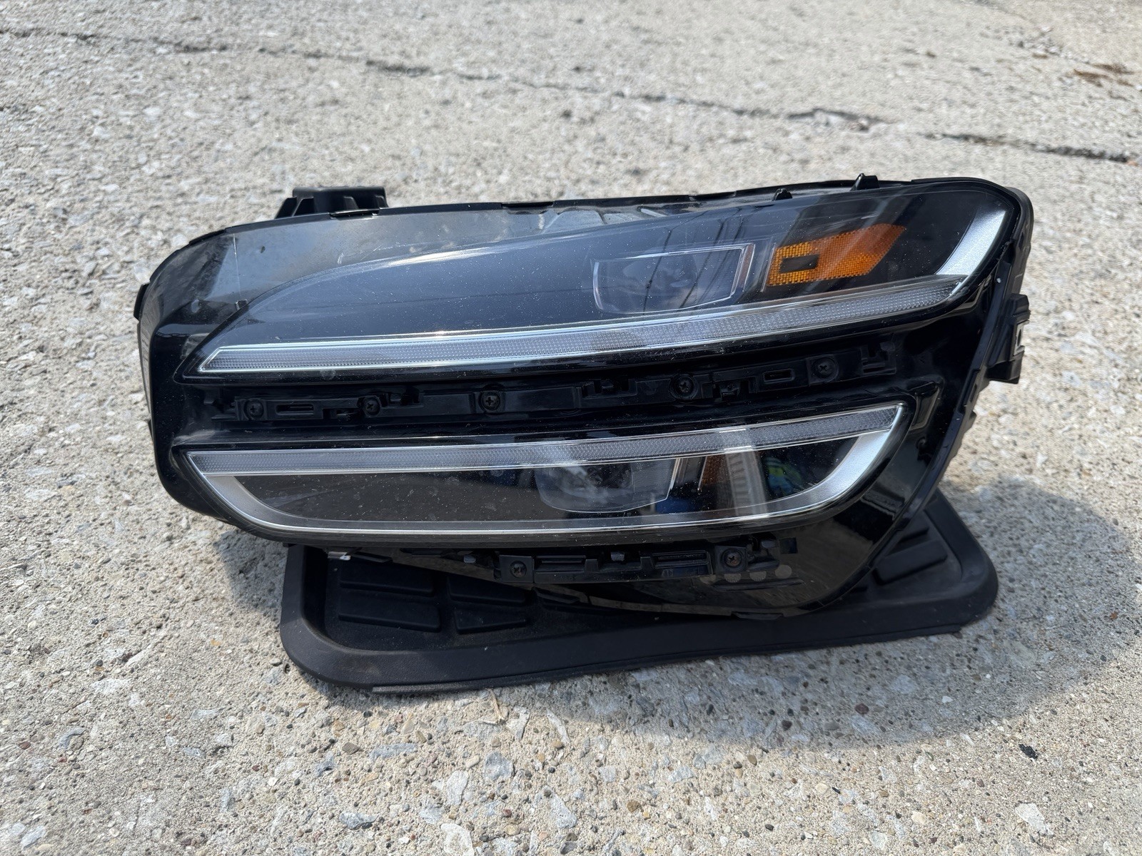 2022 -2025 Genesis G70 LED Headlight Assembly Left LH Driver OEM COMPLETE NICE