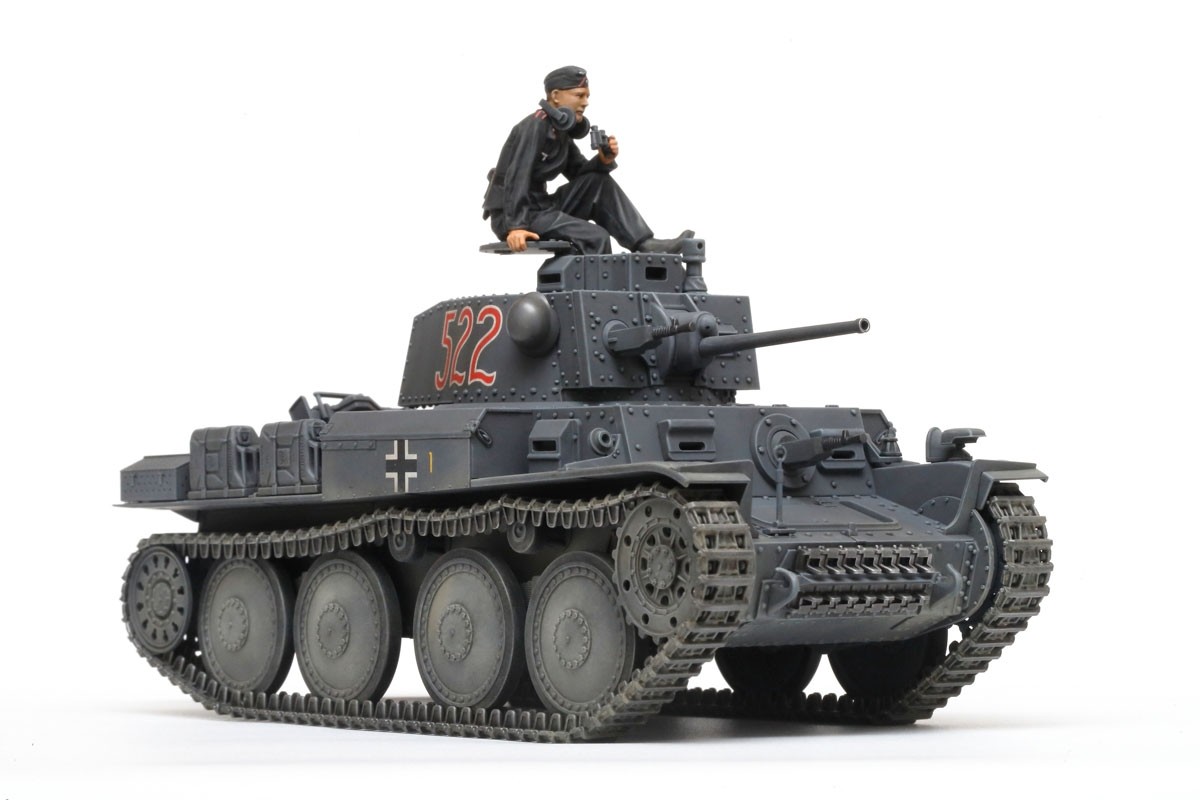 Tamiya 1/35 Panzer 38 (T) AUSF. E/F Tank Plastic Model Kit 35369