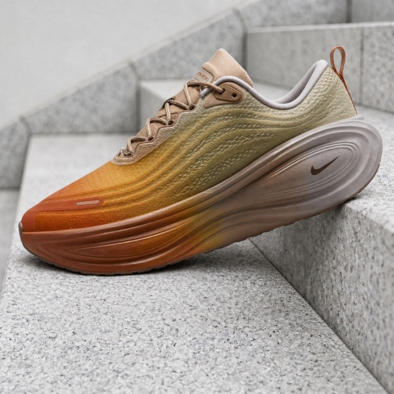 Nike Vomero Plus SP Cheat Day IV4522-200 Men's New