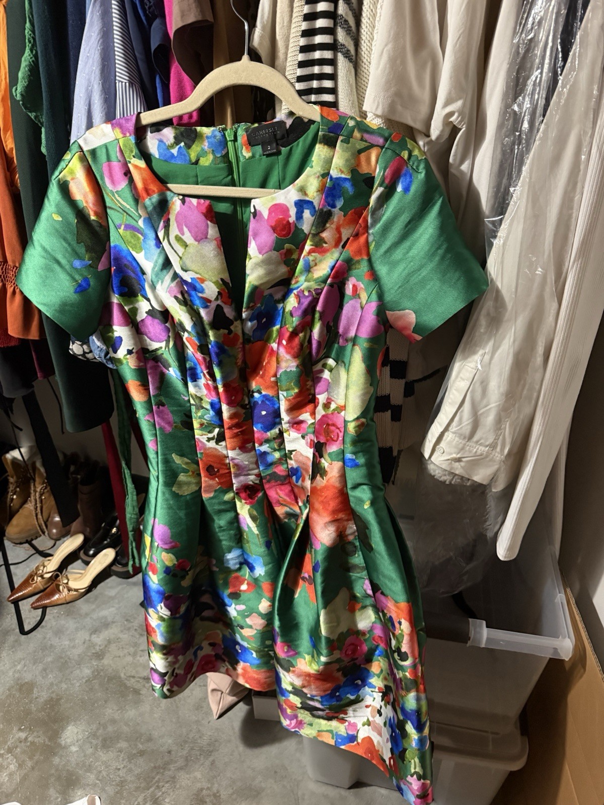 Carlisle - Green & Multi Color Floral Print Short Sleeve Dress Sz 2
