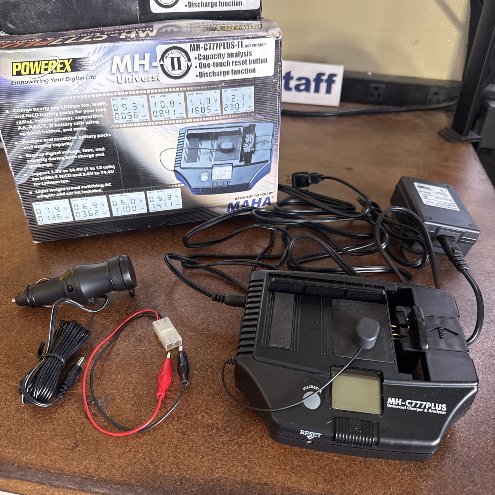 Maha Powerex MH-C777PLUS Universal Battery Charger & Analyzer Tested Maha Powerex MH-C777PLUS Universal Battery Charger & Analyzer Tested