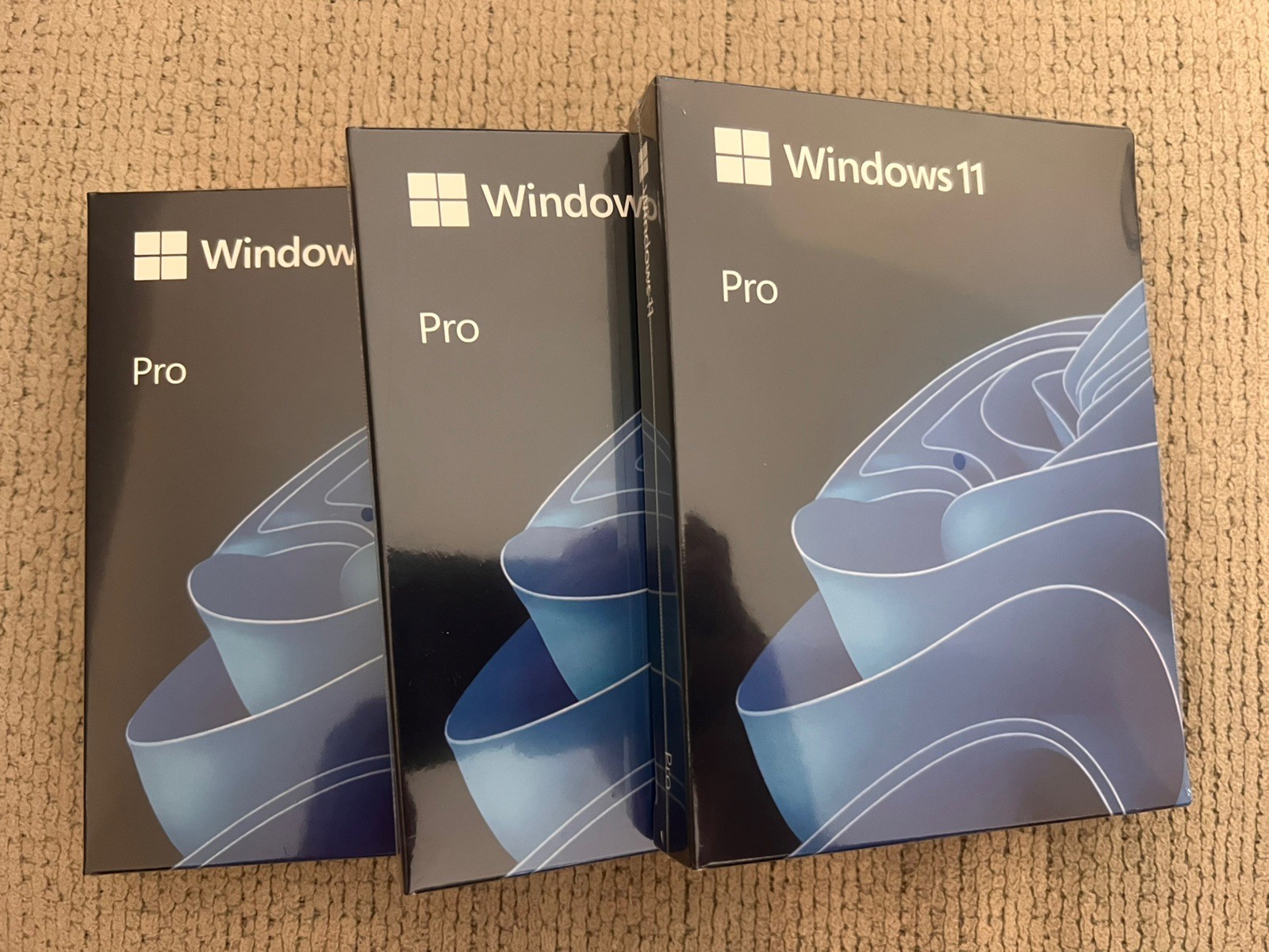 Microsoft Windows 11 Pro 64bit - New Sealed – Flash USB 1 PC Microsoft Windows 11 Pro 64bit - New Sealed – Flash USB 1 PC