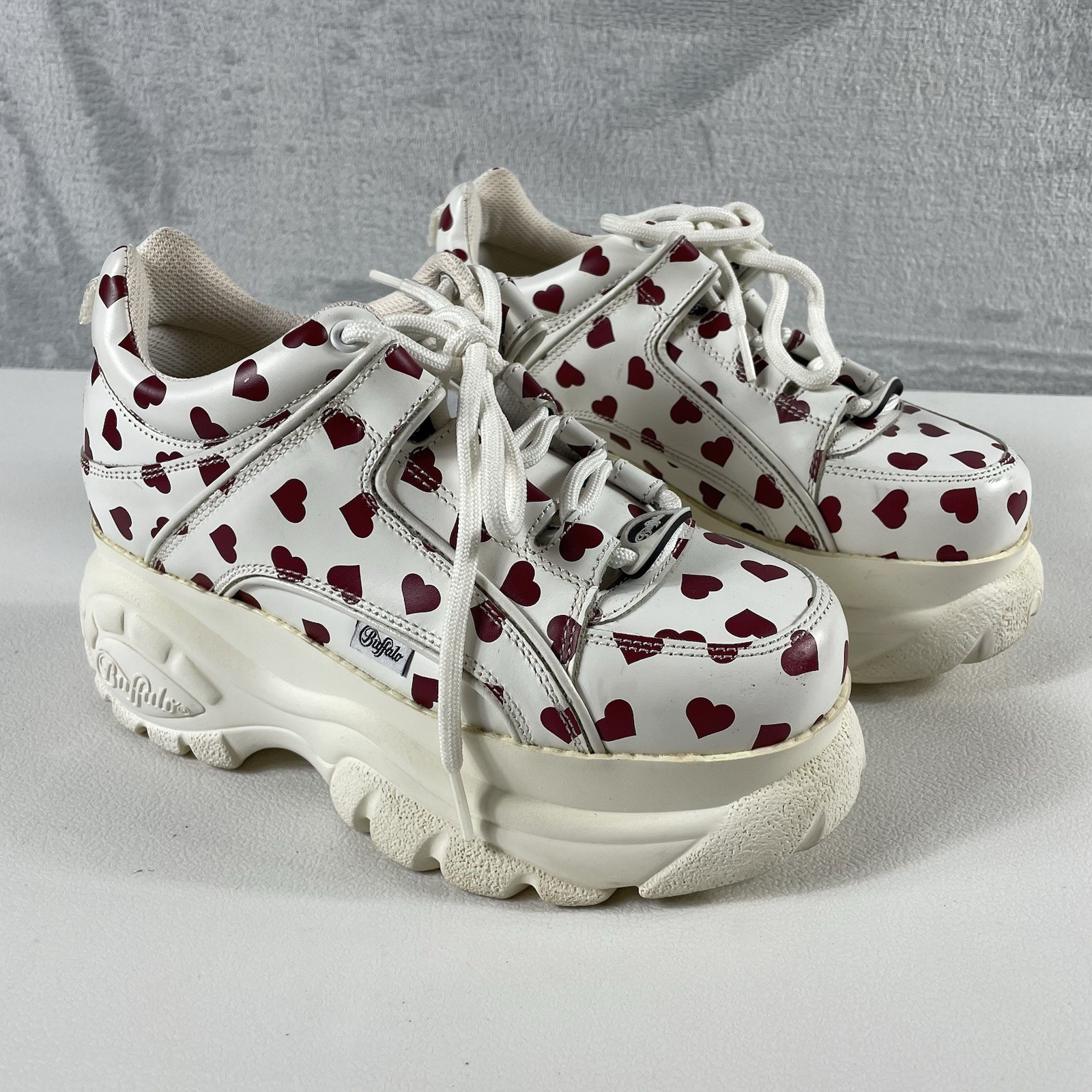 Buffalo London Classic Platform Discontinued White Red Hearts Size 37