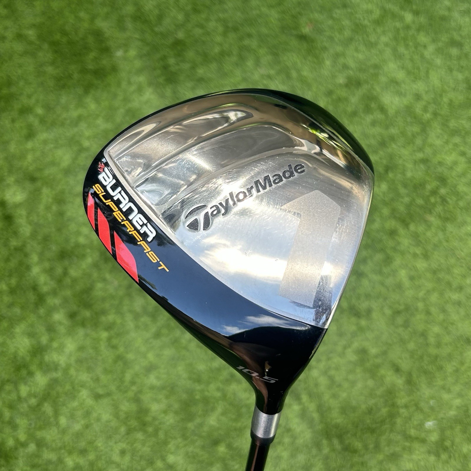 Taylormade Burner Superfast 10.5 Degree Driver Regular Flex - RH *Needs Grip