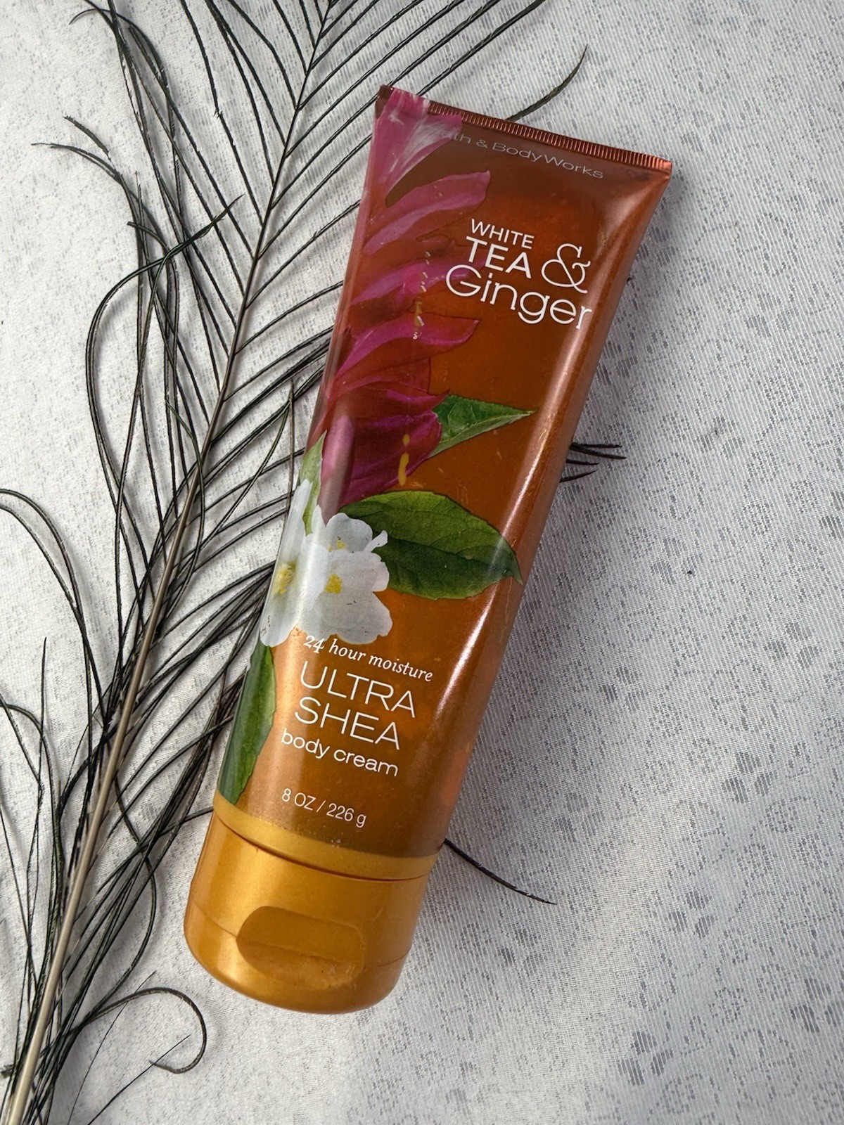 Y2K Bath and Body Works WHITE TEA & GINGER Ultra Shea Body Cream 8 oz RETIRED