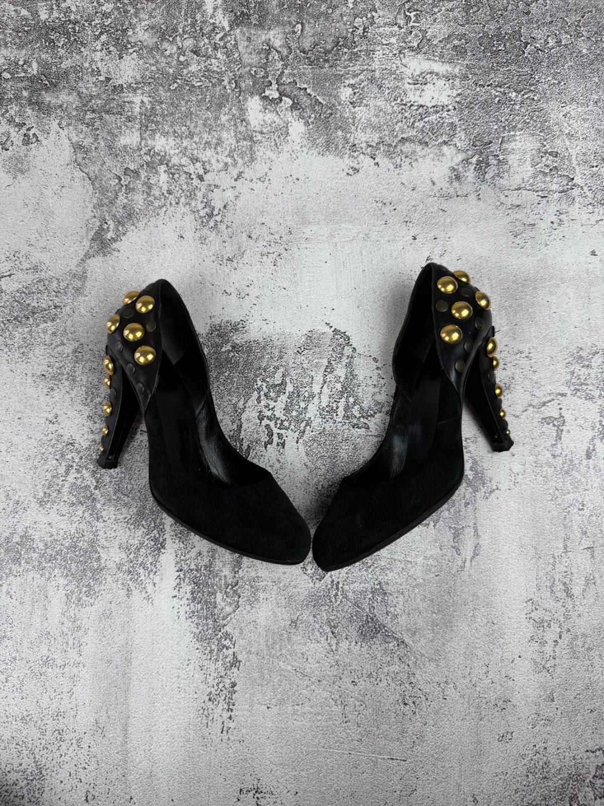 gucci vintage heels baboushka gold studded pumps luxury 
