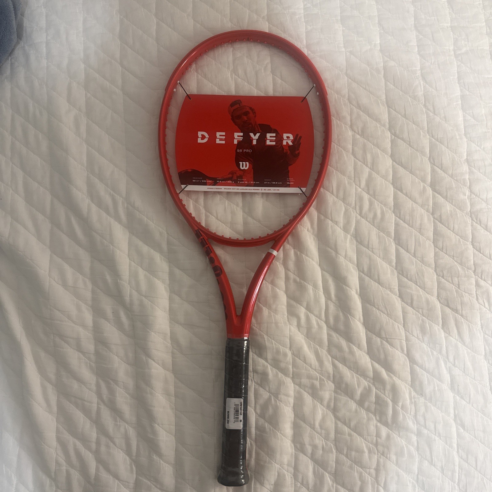 Brand new Wilson defyer 98 pro 1/4 grip