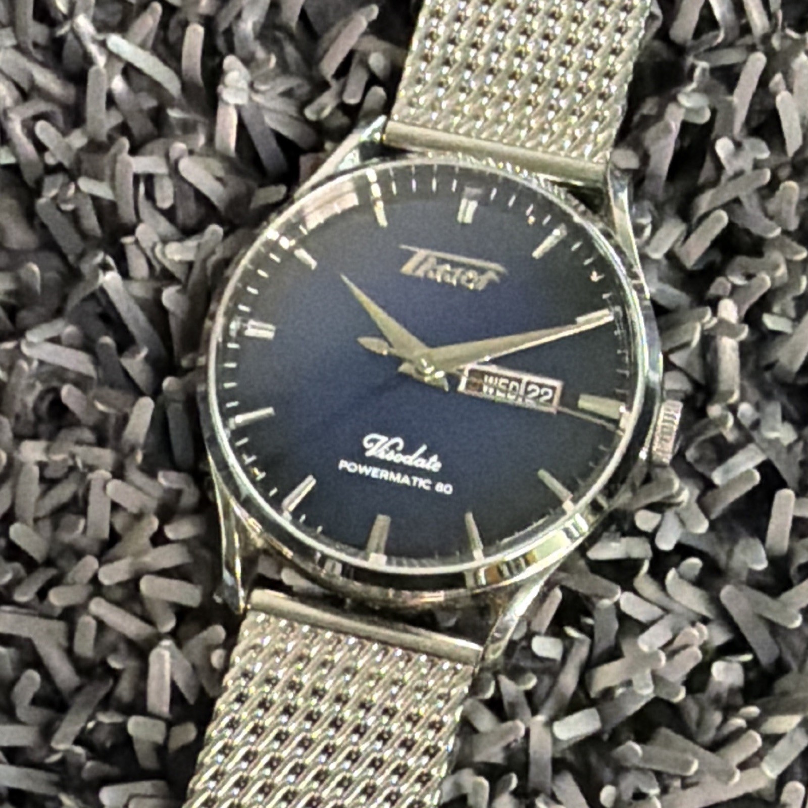 Tissot Visodate Powermatic 80 Auto Blue Dial Day-Date Mesh Band Box Papers Tissot Visodate Powermatic 80 Auto Blue Dial Day-Date Mesh Band Box Papers
