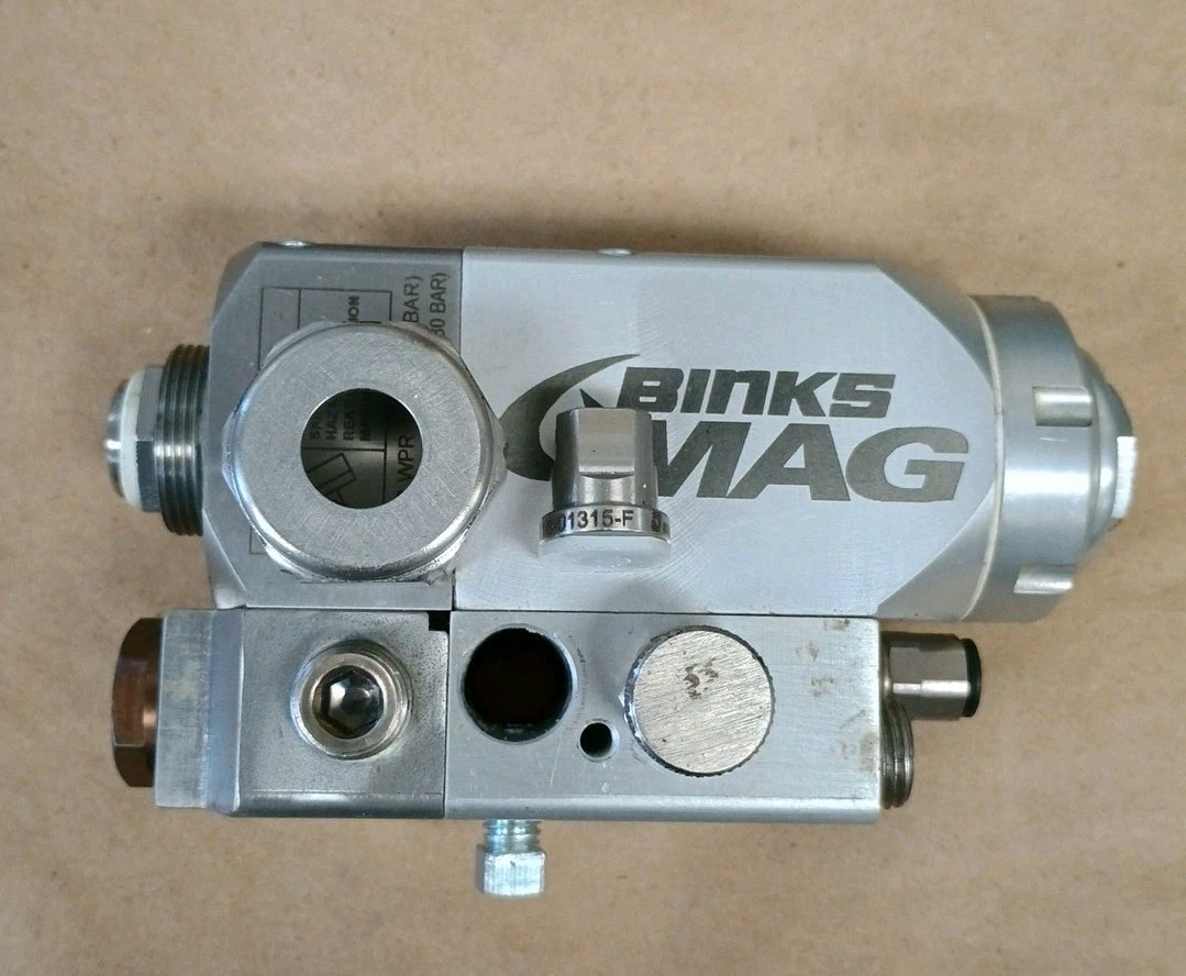 BINKS 4000 PSI MAX AUTO Airless FLAT TIP Spray Gun Refurb.