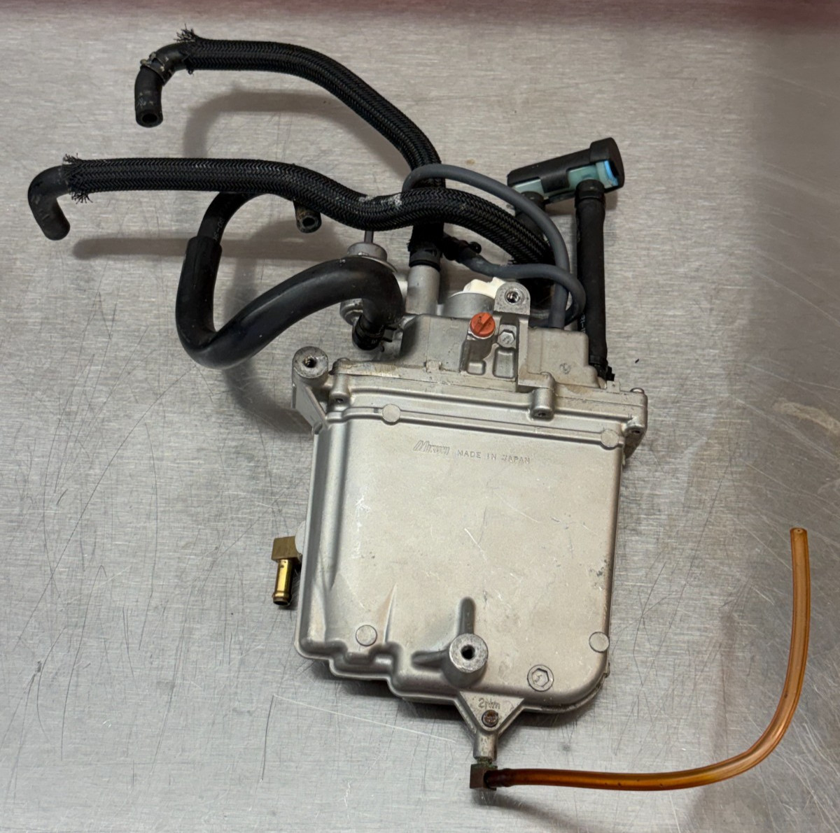 2012 Yamaha F150 150 HP Float Chamber Assy VST Fuel Pump Outboard