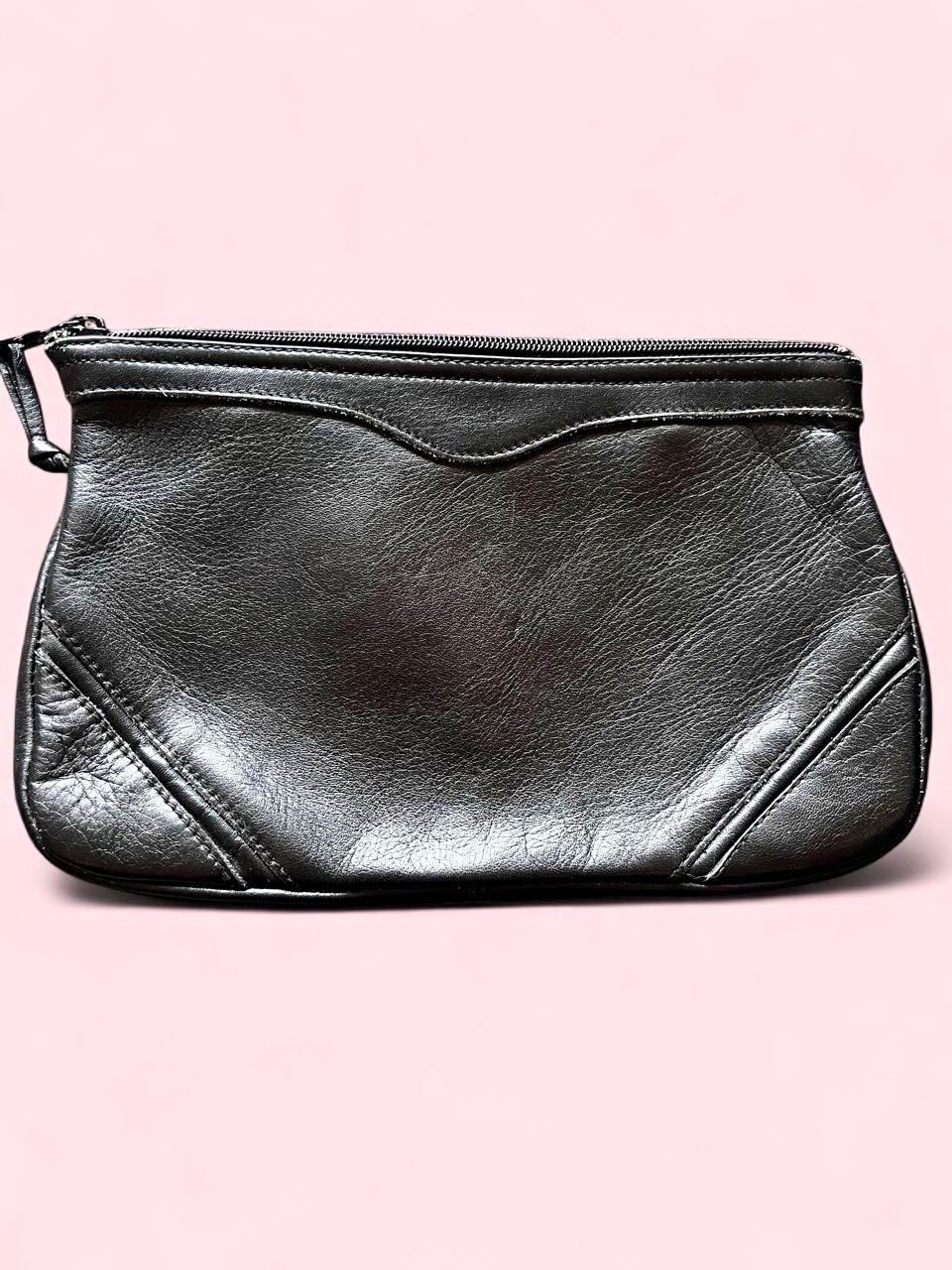 True Vintage Black Clutch Wristlet Zip Pouch Silver Hardware Lined Inner Pockets