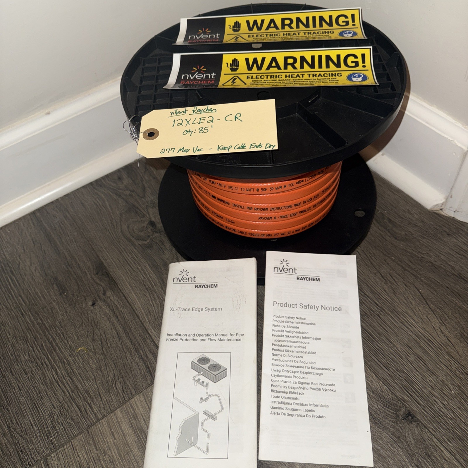 nVent Raychem 12XLE2-CR Self-Regulating Heating Cable 12 Watts/Ft 208-277V (85’) nVent Raychem 12XLE2-CR Self-Regulating Heating Cable 12 Watts/Ft 208-277V (85’)
