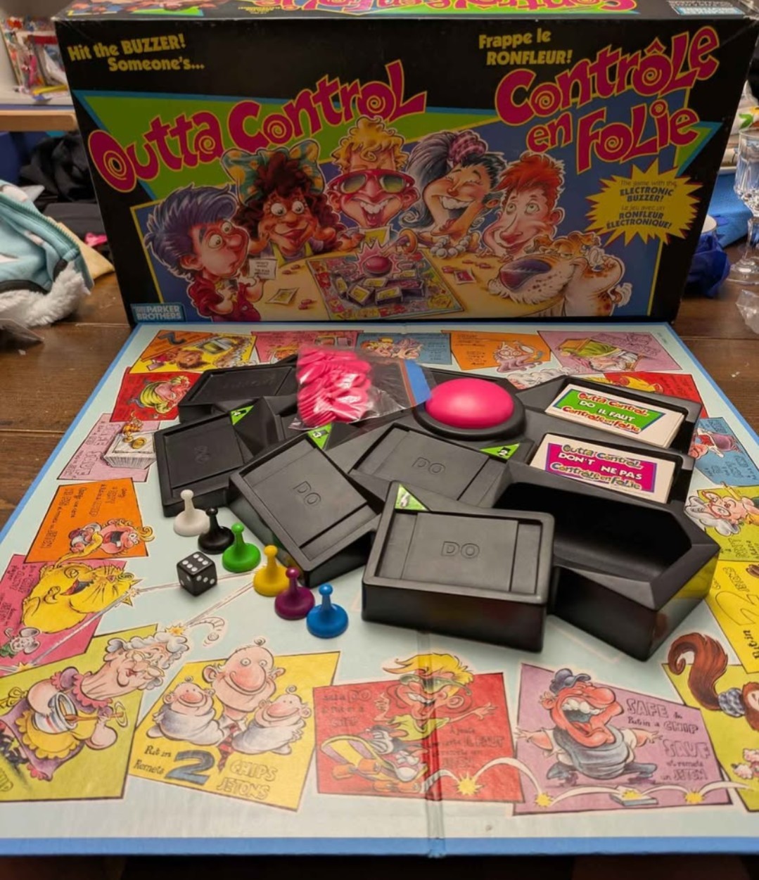 vintage 1992 Parker Bros. Outta Control board game - 100% complete buzzer works vintage 1992 Parker Bros. Outta Control board game - 100% complete buzzer works