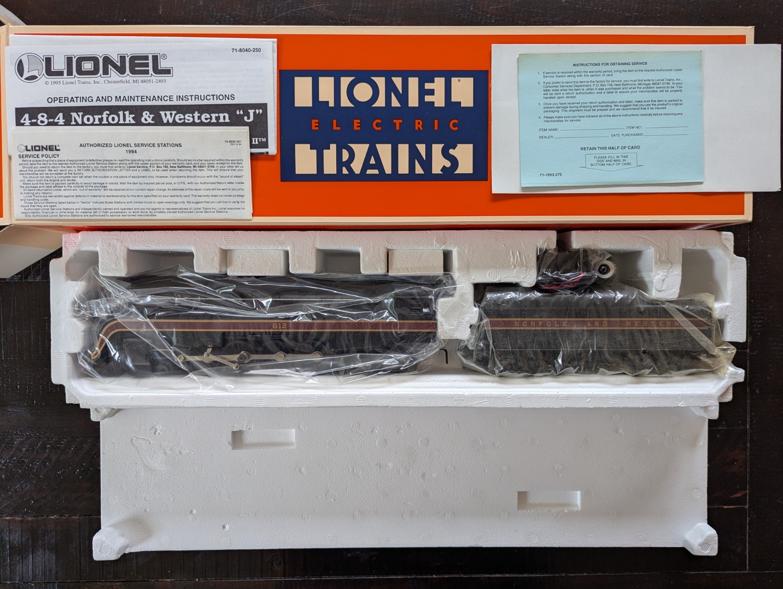 Lionel 6-18040 4-8-4 Norfolk & Western J Locomotive & Tender NIB - NEW Old Stock