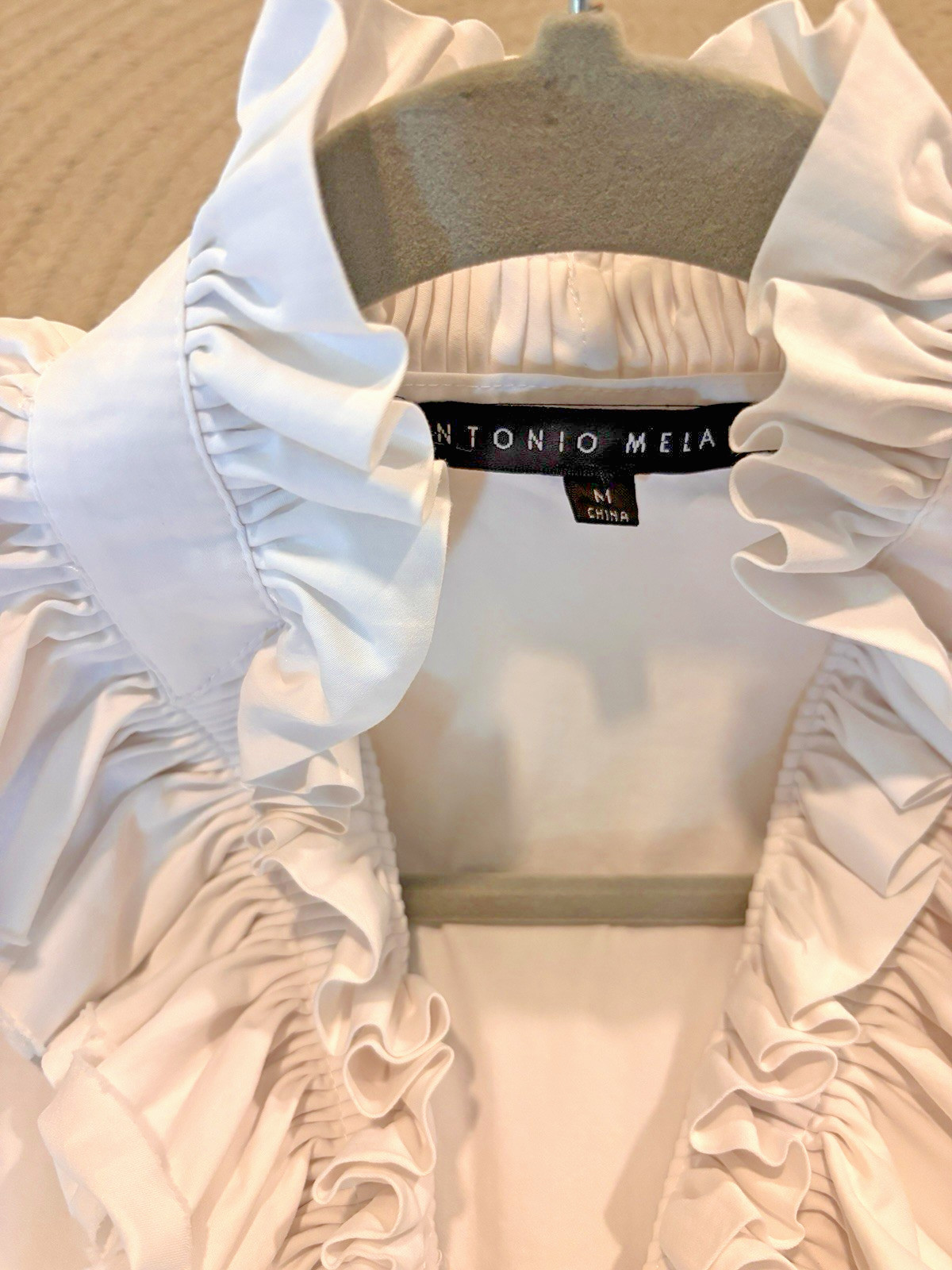 Antonio Melani White Cotton Woven Sleeveless V-Neck Ruffle Button Blouse M