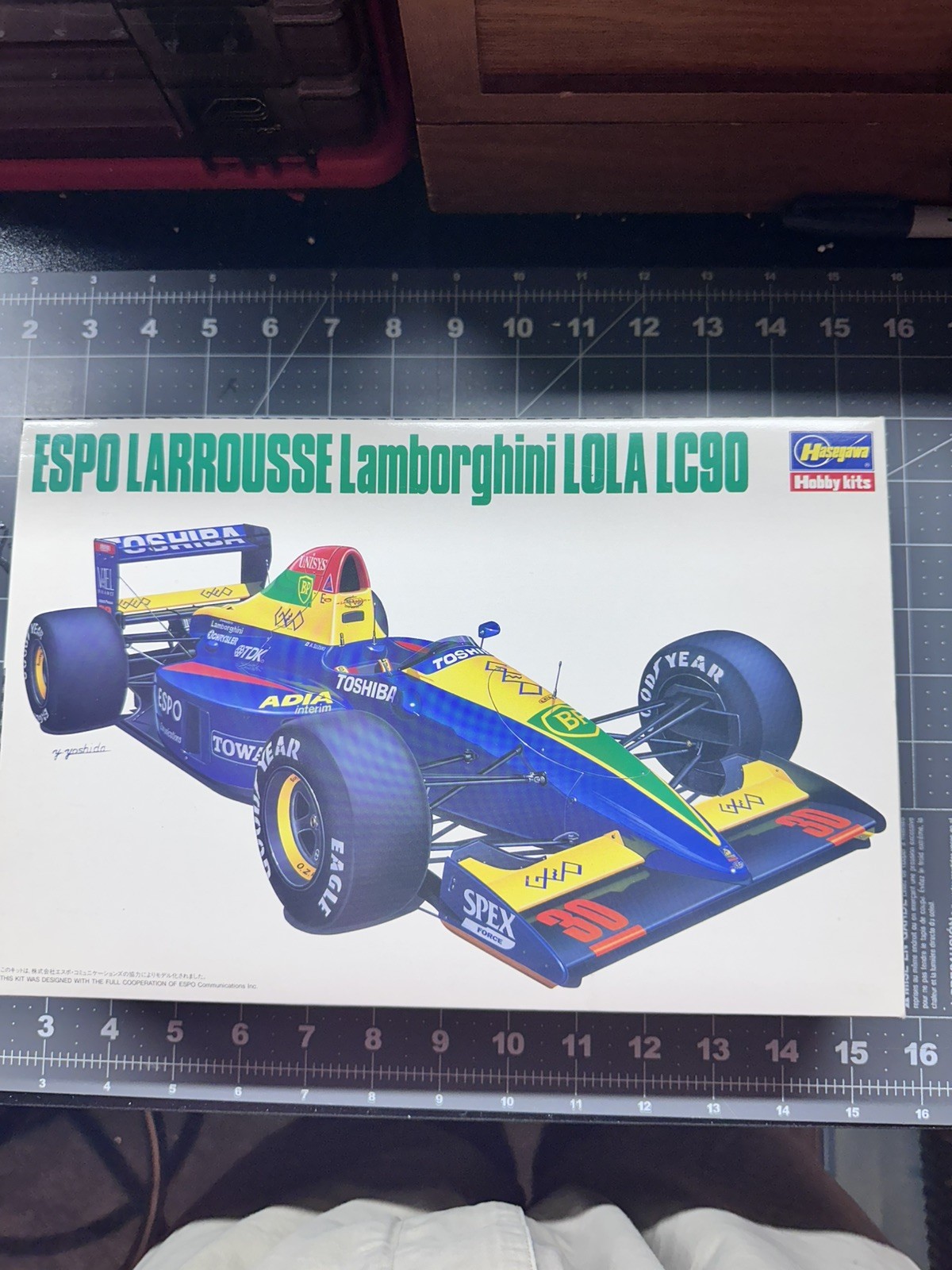 Hasegawa 1/24 Lamborghini Lola LC90 Espo Larrousse 
