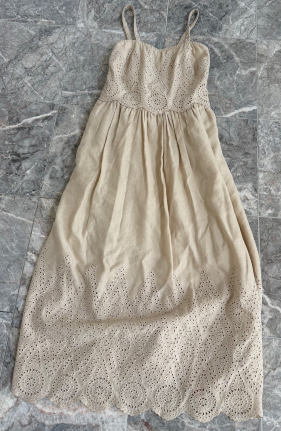 Elie Tahari NWT $295 Sand Sleeveless midi eyelet dress sz IT 40 US 2/4