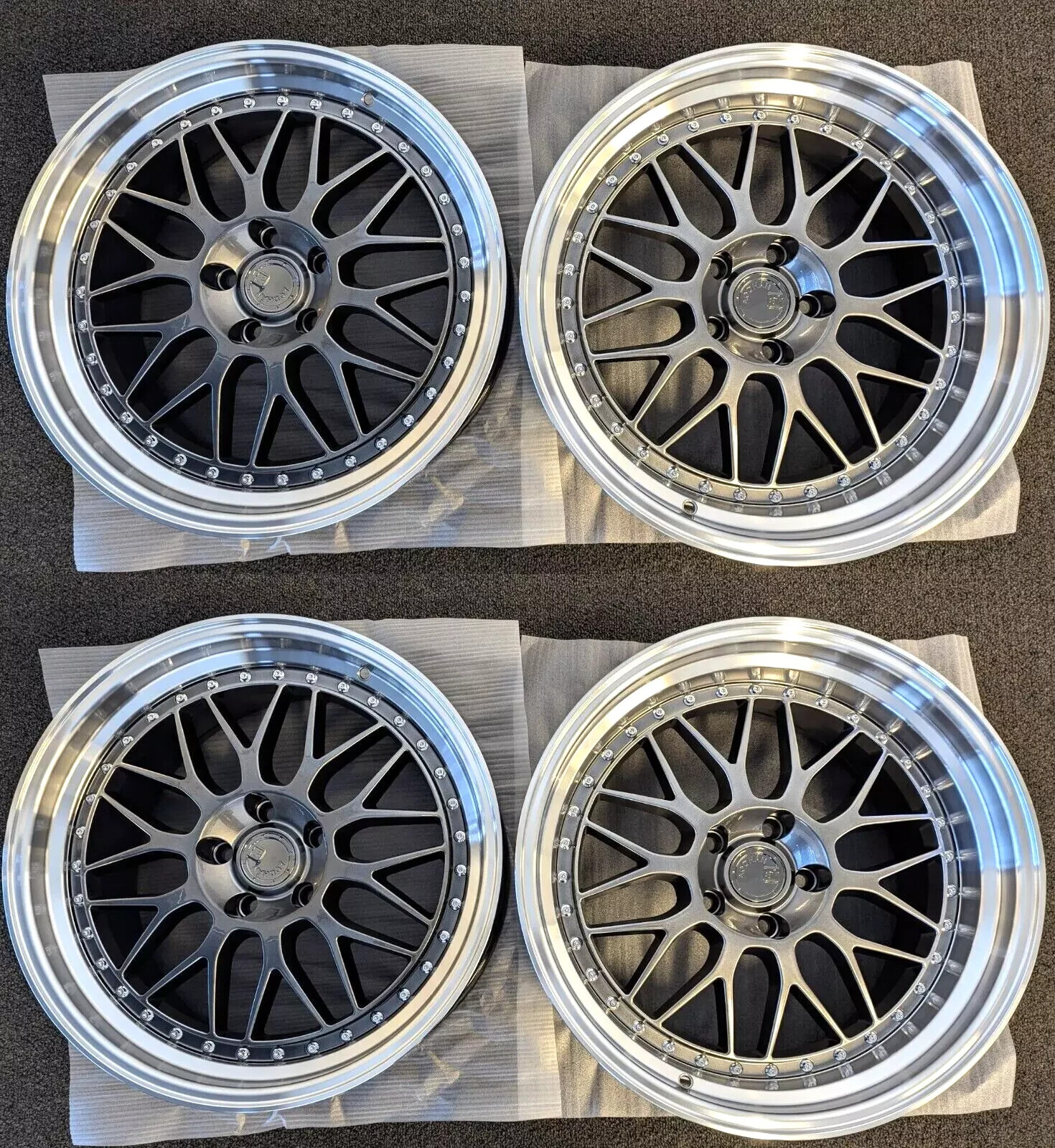 19x8.5/19x9.5 Staggered Aodhan AH02 5x120 +35 Hyperblack 19\