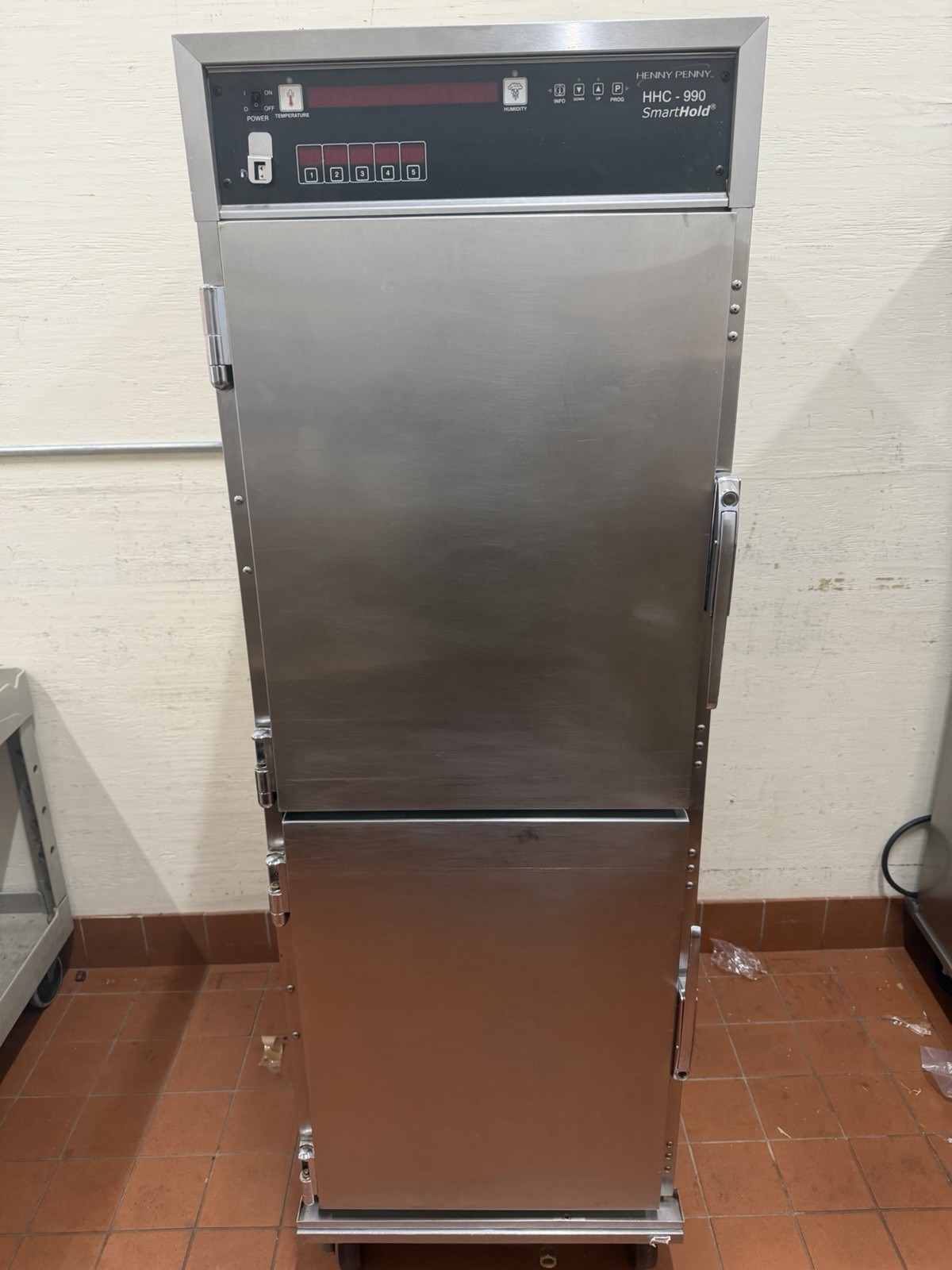 Henny Penny Smart Hold HHC-990 Insulated Hot Food Holding Cabinet Warmer Henny Penny Smart Hold HHC-990 Insulated Hot Food Holding Cabinet Warmer