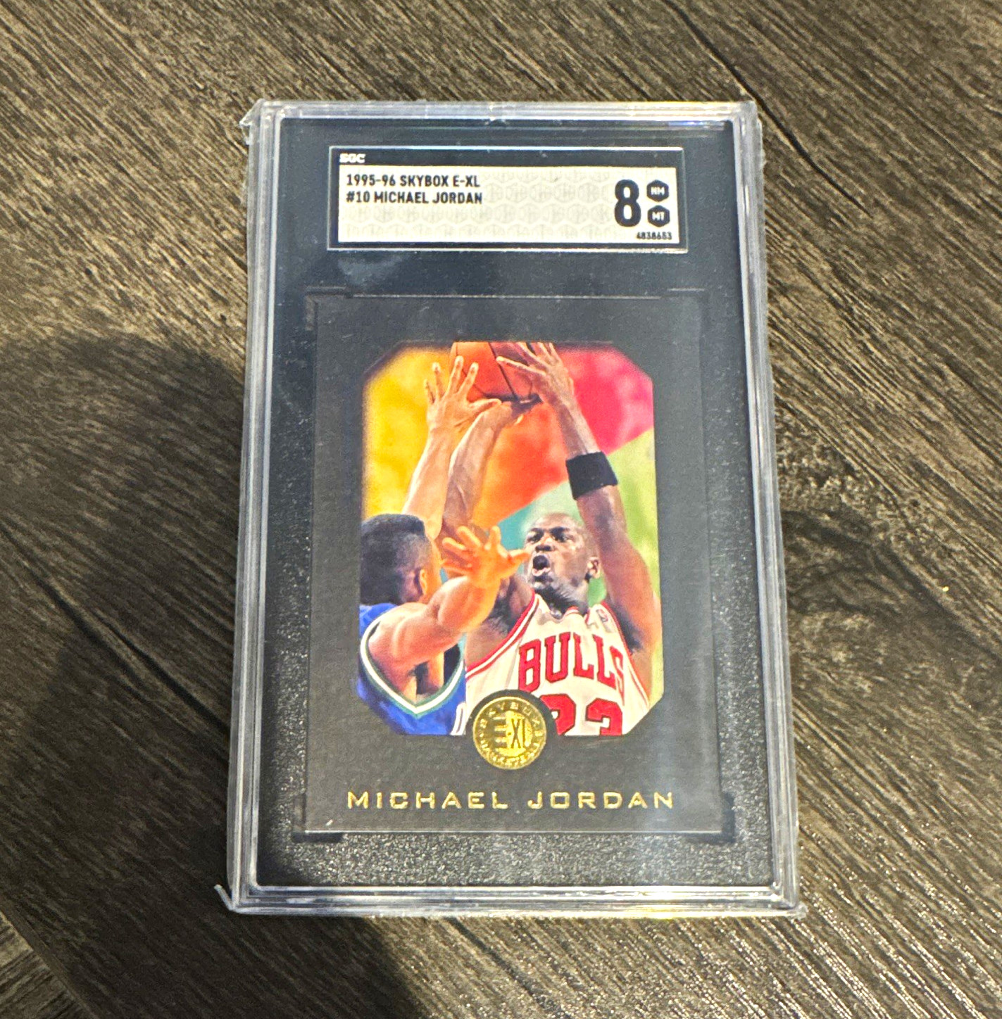 SkyBox 1995-96 E-XL Michael Jordan Chicago Bulls #10 Graded SGC 8 SkyBox 1995-96 E-XL Michael Jordan Chicago Bulls #10 Graded SGC 8