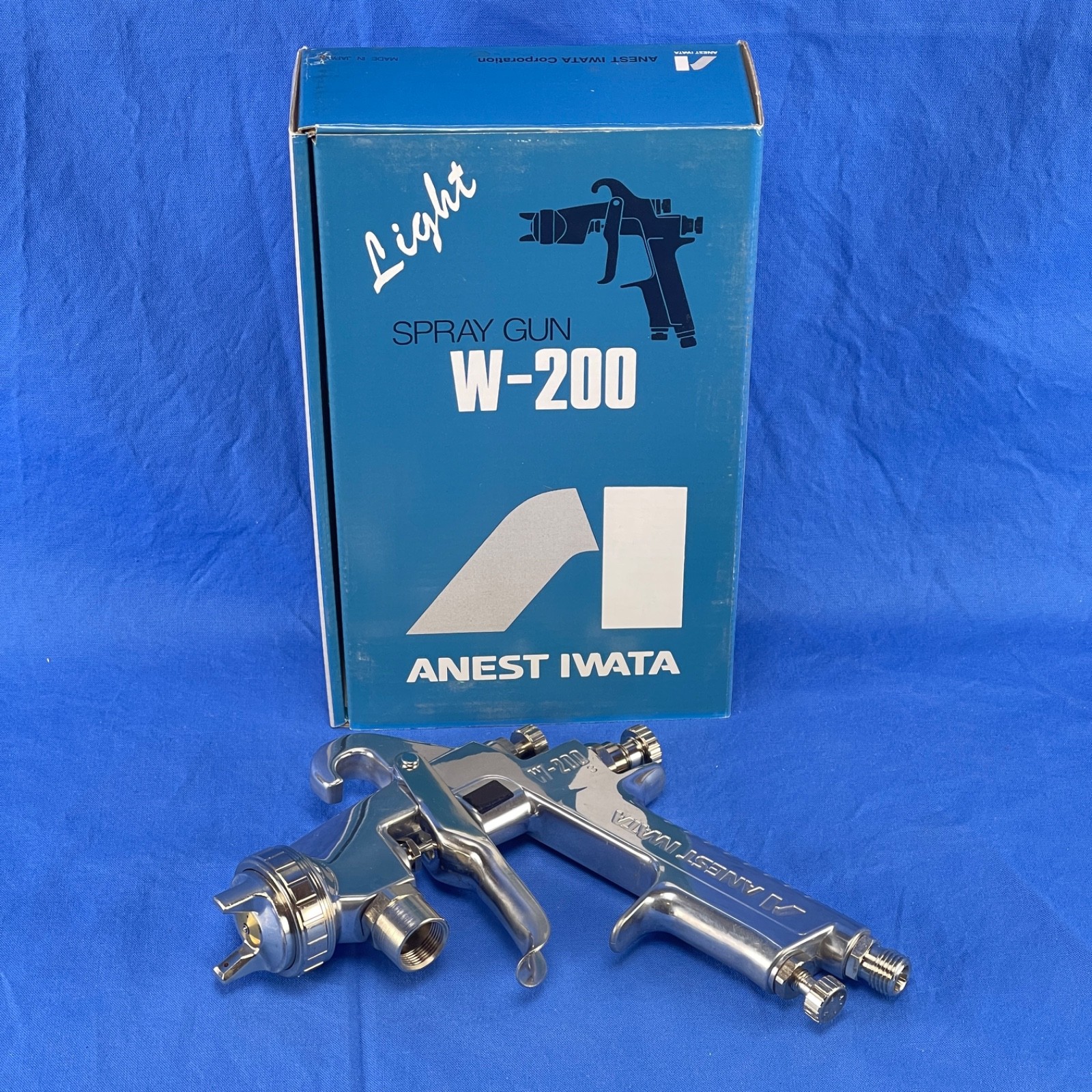 Iwata W-200 High Viscosity Spray Gun 2.0mm W2003 4675 - Gun Only (No Cup) - New