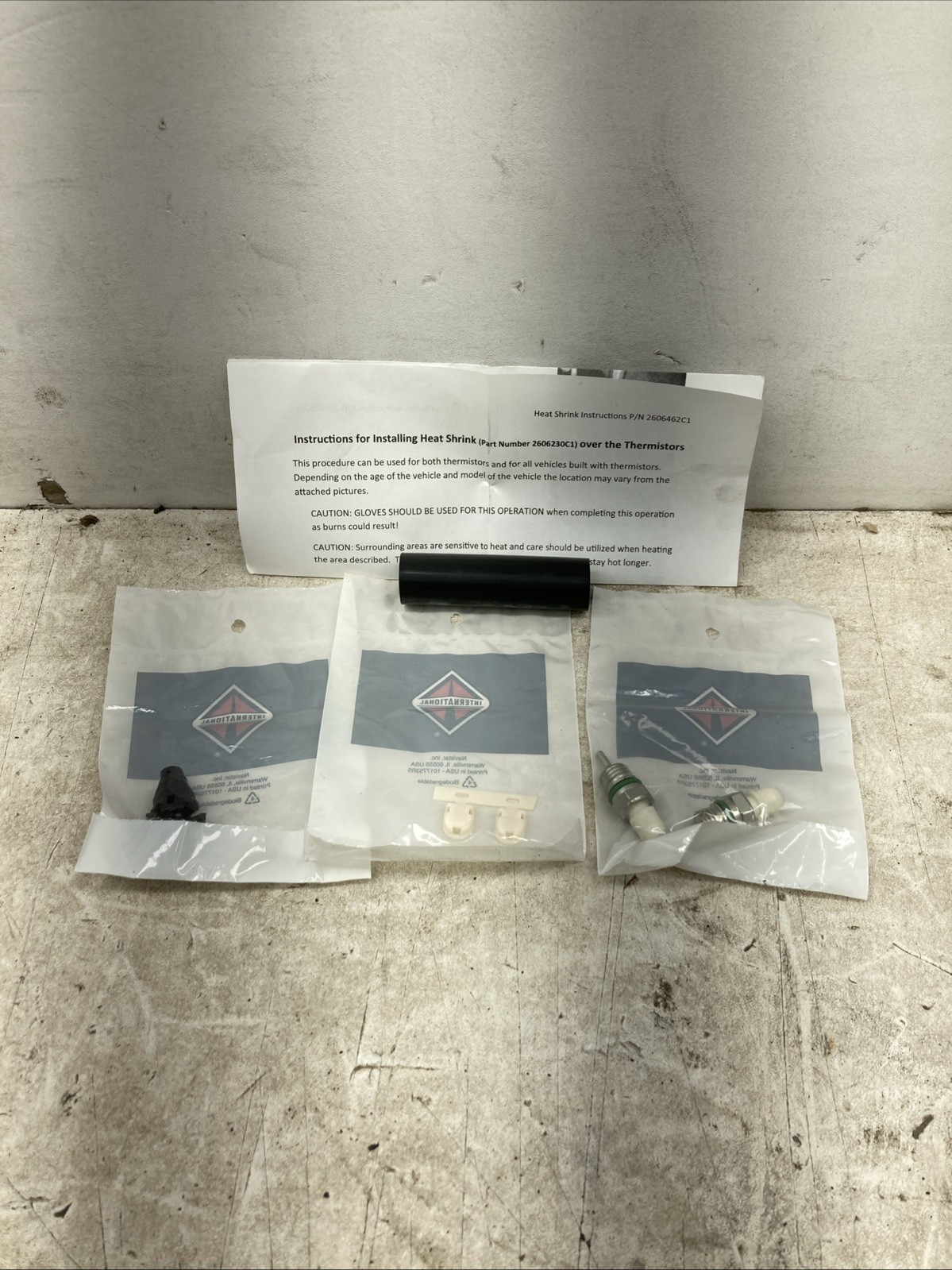 Genuine International HVAC Thermister Kit 2606229C92 (New Old Stock) Genuine International HVAC Thermister Kit 2606229C92 (New Old Stock)
