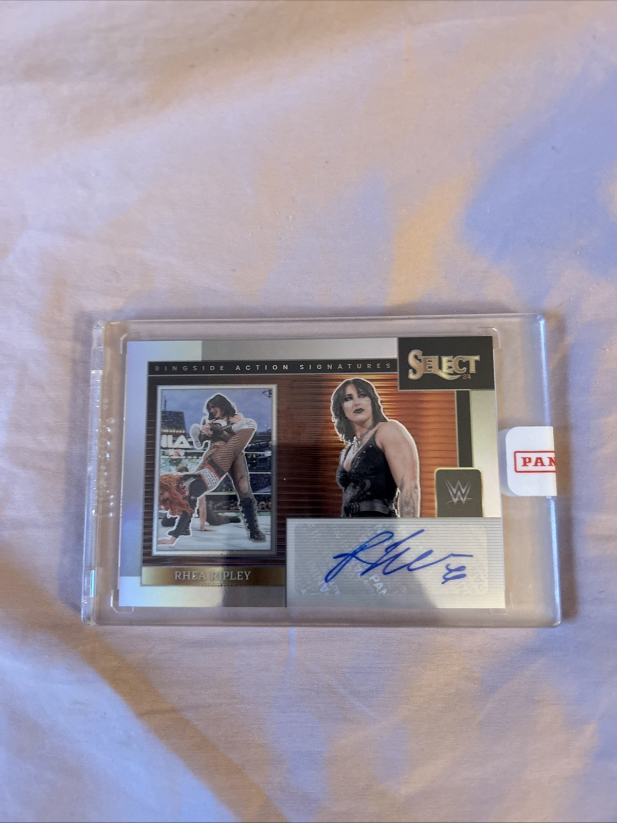 RHEA RIPLEY Panini Select 2024 WWE Ringside Action Signatures PRIZM Auto #RA-RRP RHEA RIPLEY Panini Select 2024 WWE Ringside Action Signatures PRIZM Auto #RA-RRP