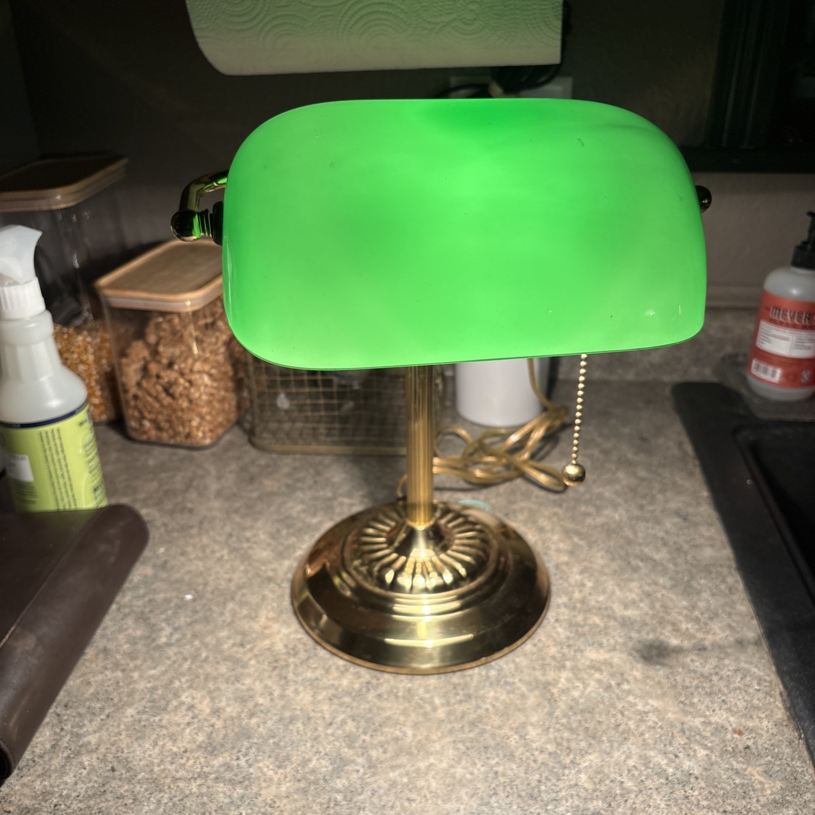 Green Glass Bankers Desk Lamp,Antique Desk Lamps with Brass Base EXCELLENT COND.