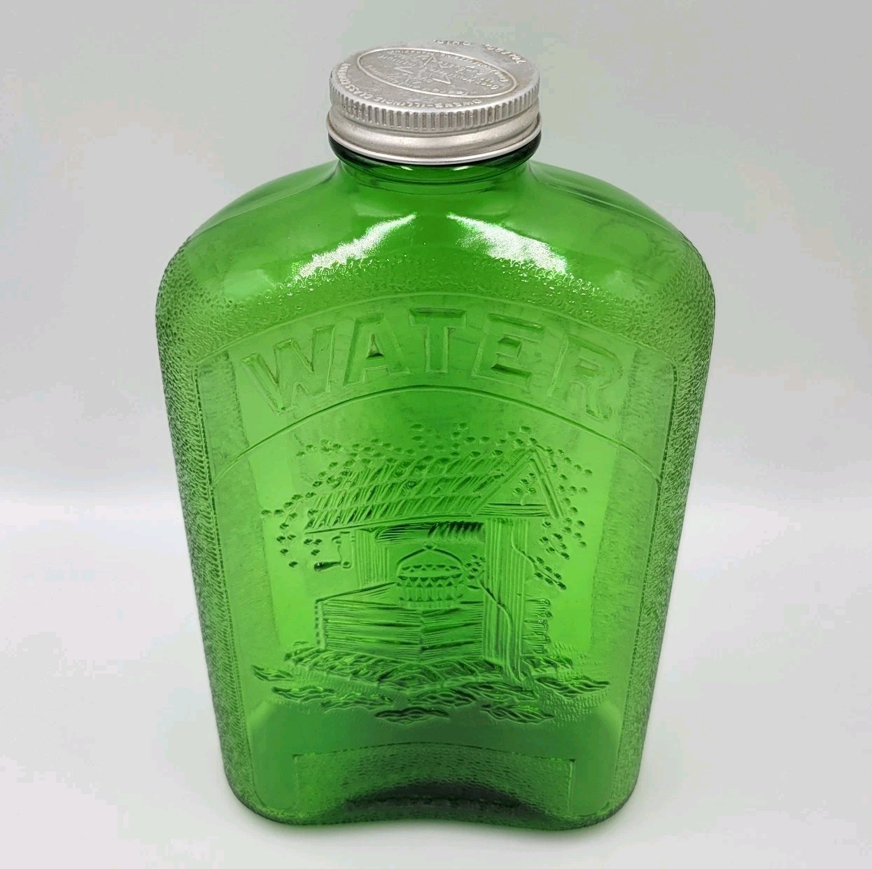 VTG HEMINGRAY Green Glass Refrigerator Water Bottle 1932 w Cap Wishing Well RARE