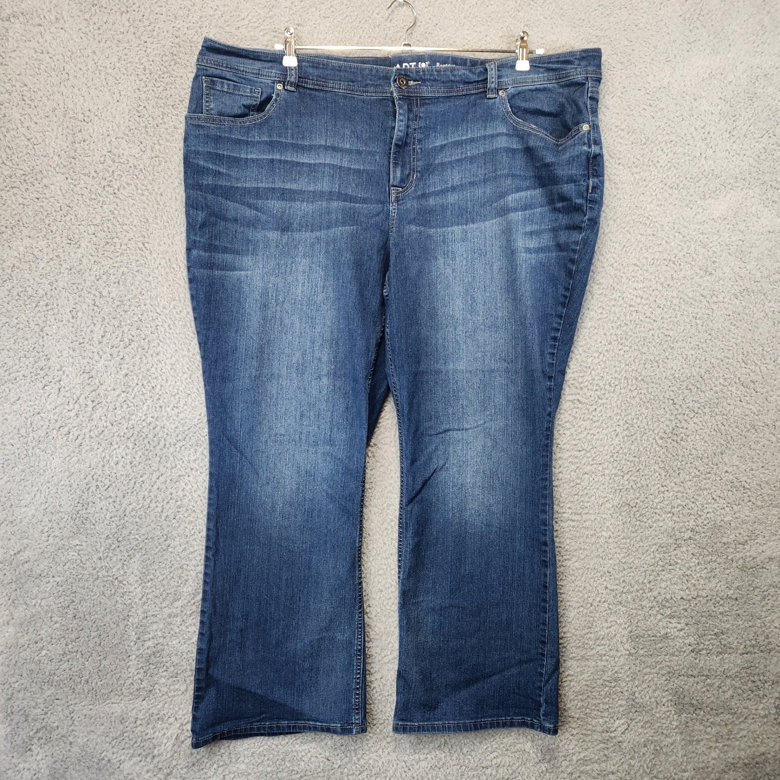 APT 9 Bootcut Jeans Womens 24S (Fits 46x28) Medium Wash High Rise Rhinestones