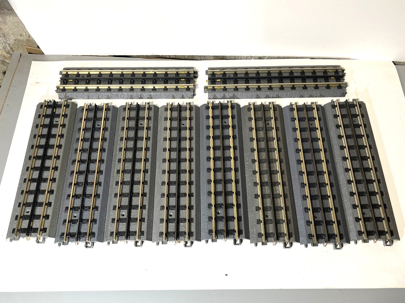 Lot of 10 - MTH Rail King Train Pieces of RealTrax 10 Lot of 10 - MTH Rail King Train Pieces of RealTrax 10