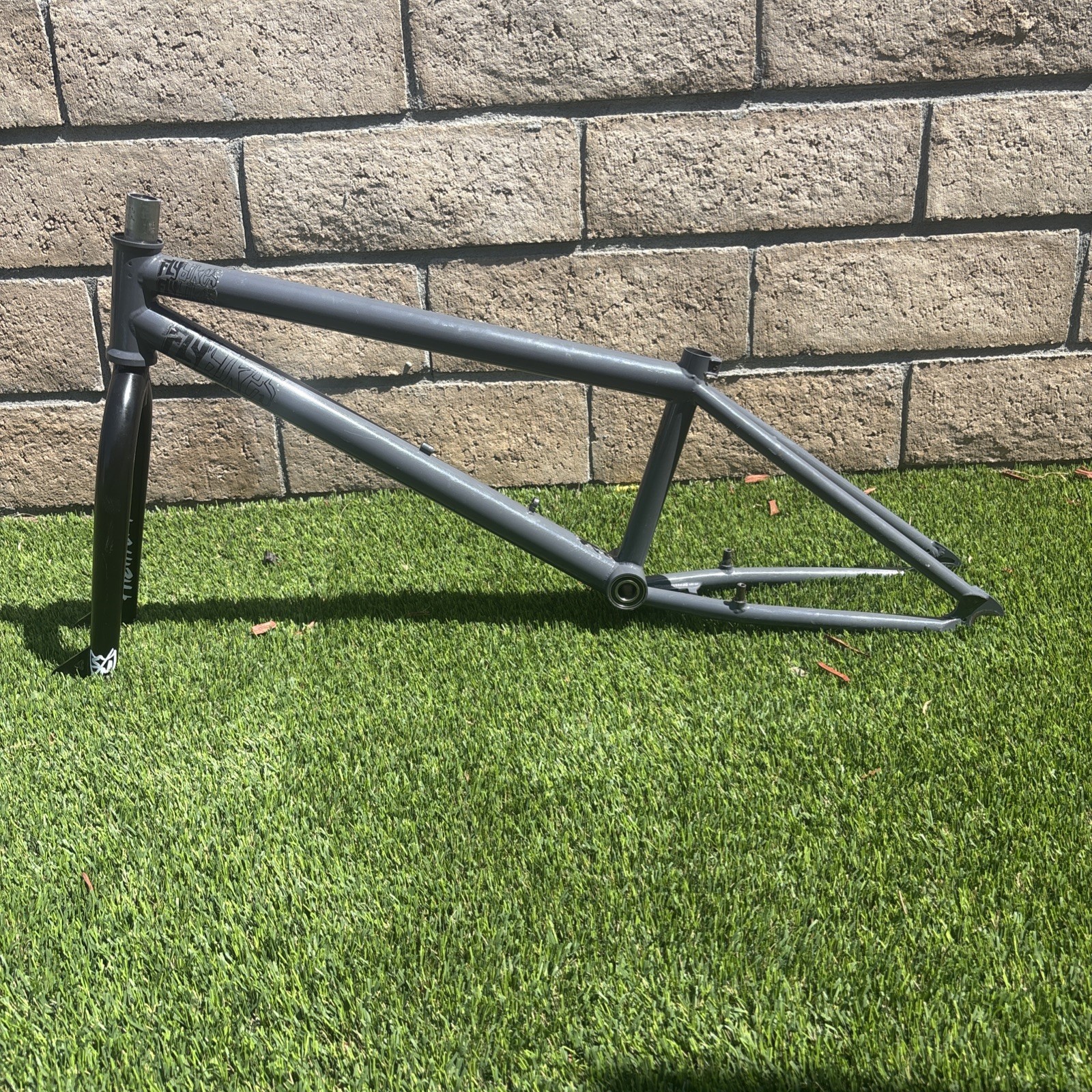 Fly Bikes Three Amigos BMX Frame — 20.6\