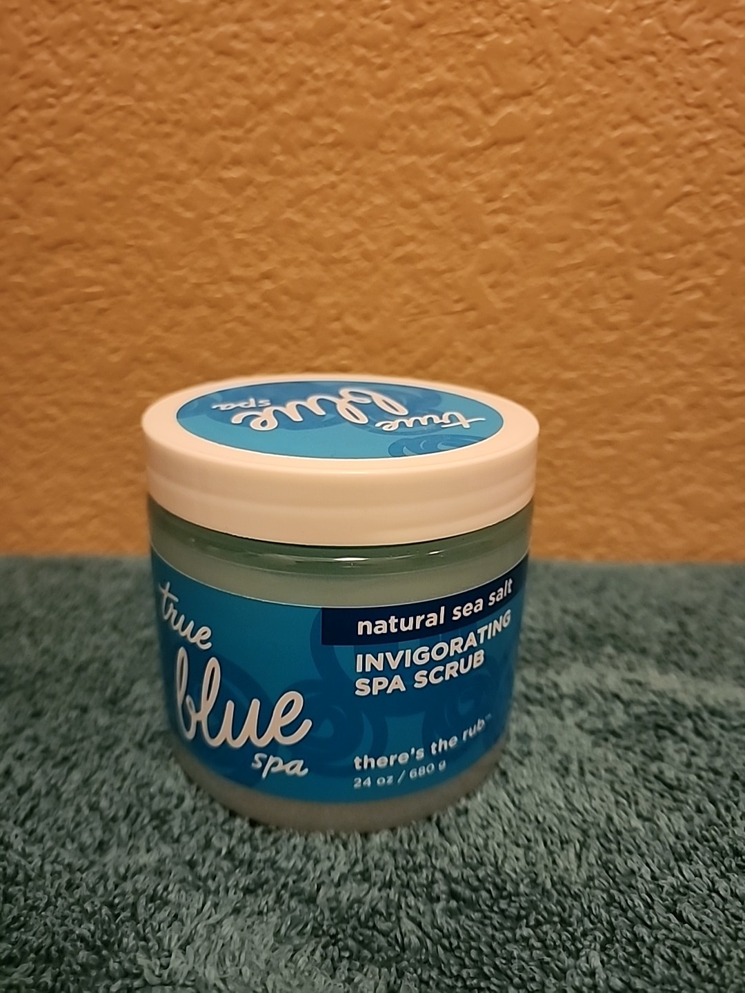 NEW Sealed Bath & Body Works True Blue Spa Invigorating Spa Sea Salt Scrub