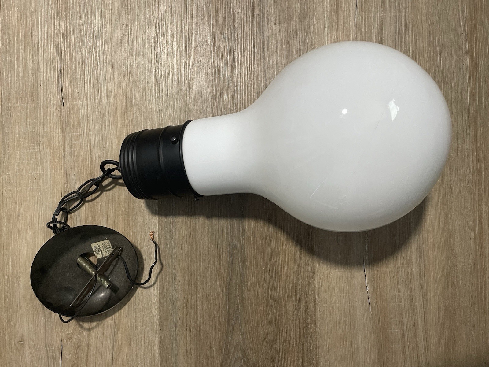 Del Val Mfg Co GIANT BULB SWAG Light Fixture.. Rare Mid 60s Read Desc.. Del Val Mfg Co GIANT BULB SWAG Light Fixture.. Rare Mid 60s Read Desc..