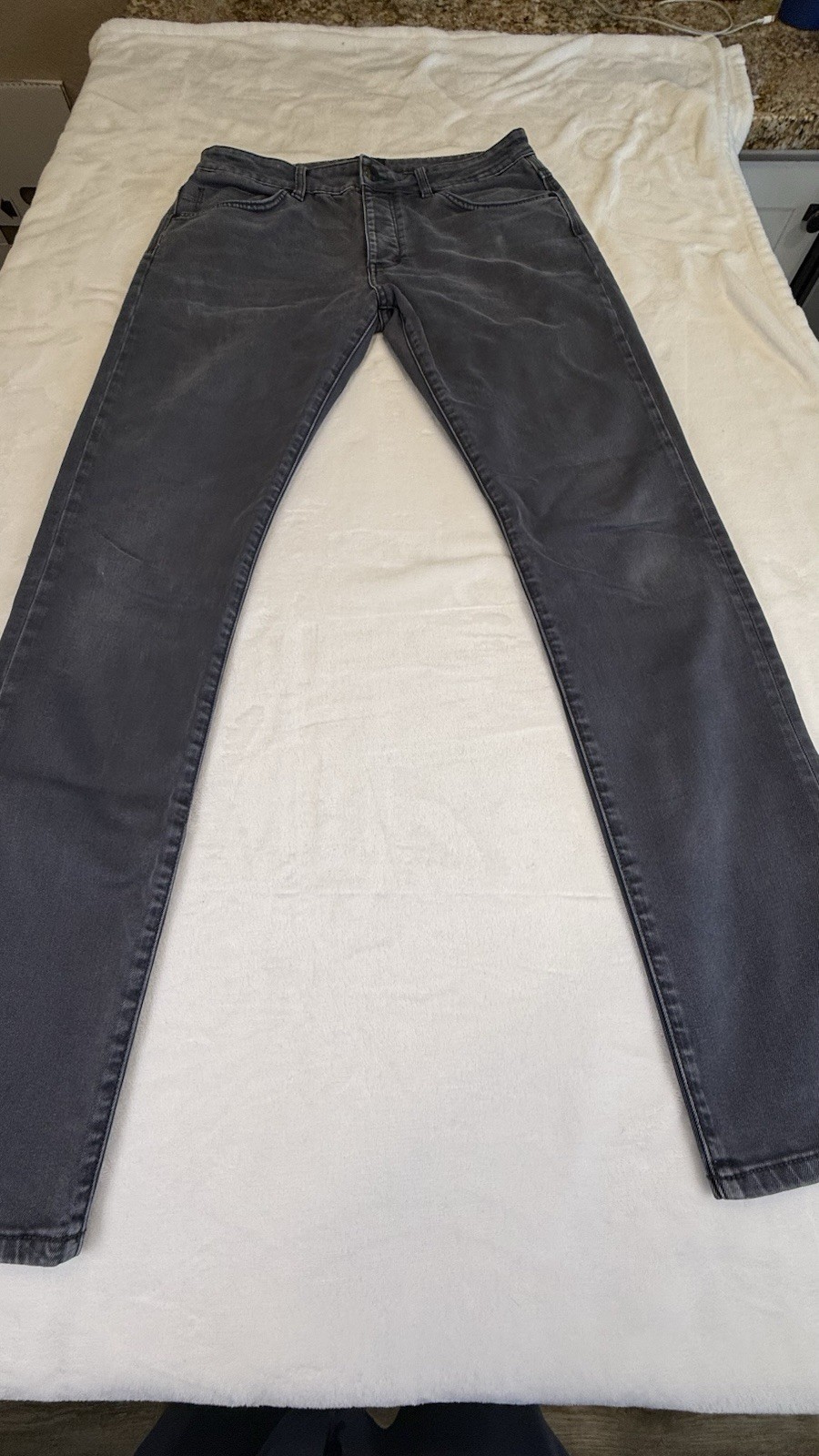 Neuw Stockholm Melbourne 2009 Jeans Mens 34x36 Gray Slim Tapered Stretch