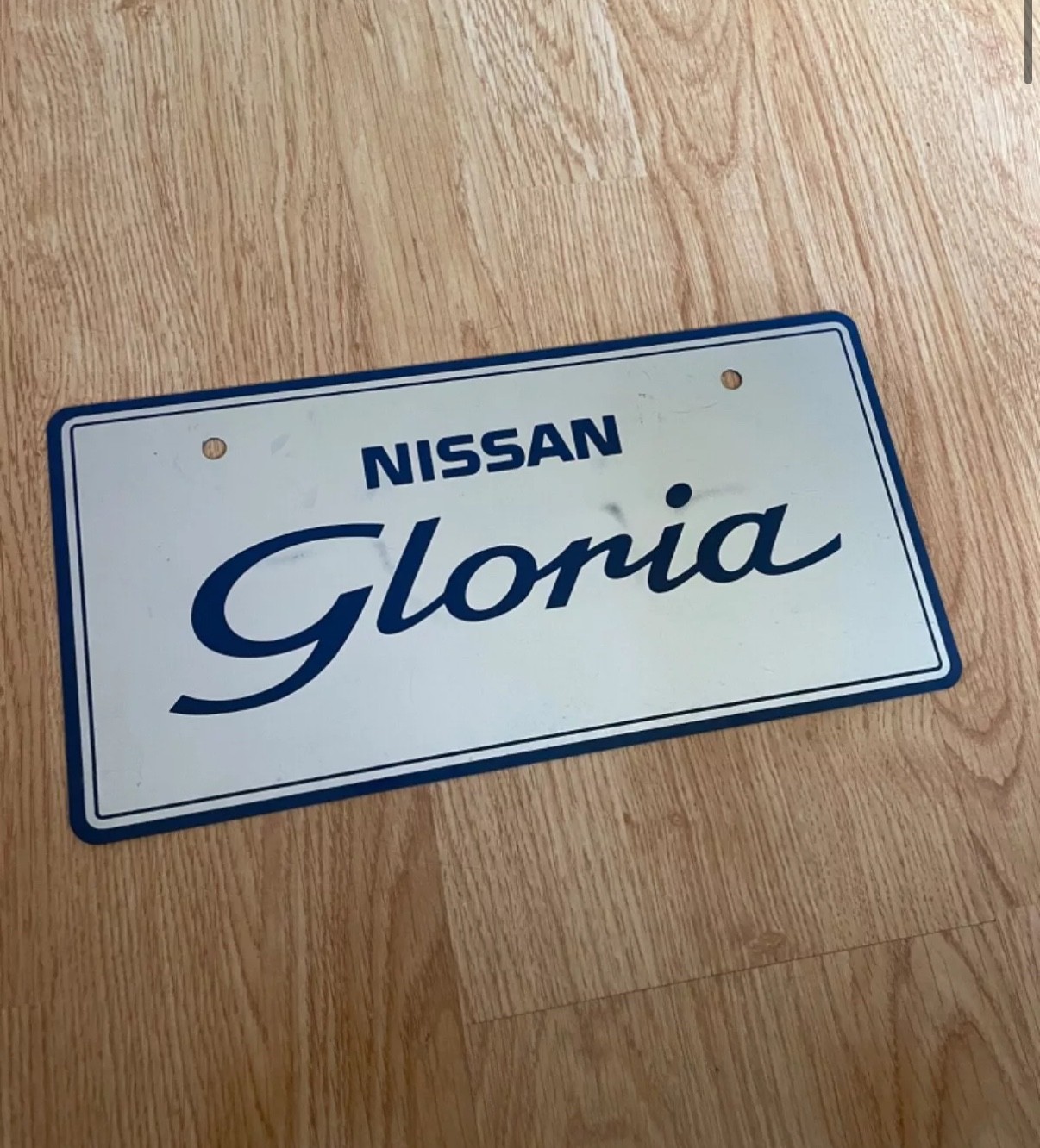 NISSAN GLORIA Y32 Y32 DEALER DISPLAY LICENSE PLATE RARE NISMO JDM BUMPER VIP NISSAN GLORIA Y32 Y32 DEALER DISPLAY LICENSE PLATE RARE NISMO JDM BUMPER VIP