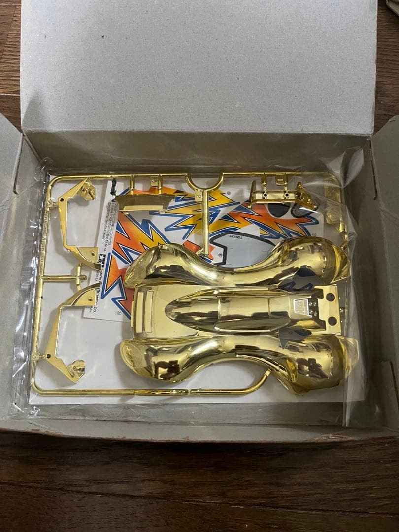 Tamiya Mini 4WD Spin Axe Gold Metallic Body CoroCoro Comic Exclusive Edition