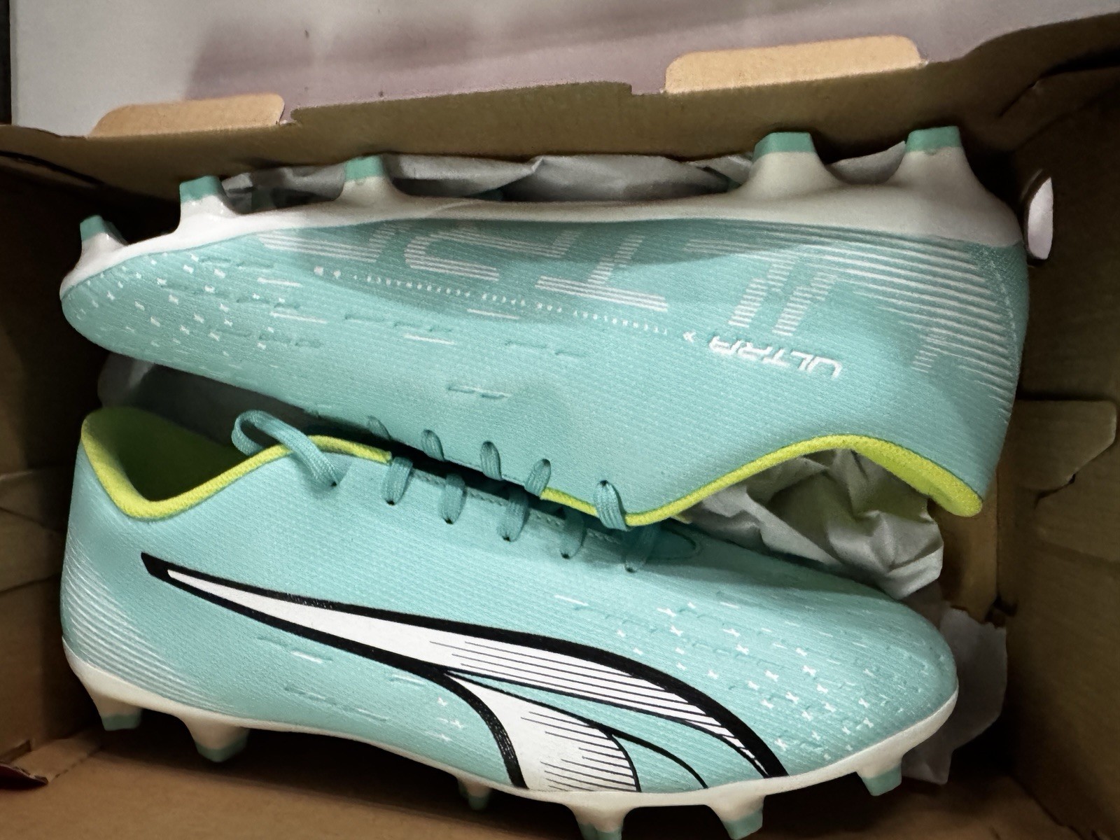 Puma Ultra Play FG AG Soccer Cleats Shoes Teal White 107224-03 Men\'s Size 12