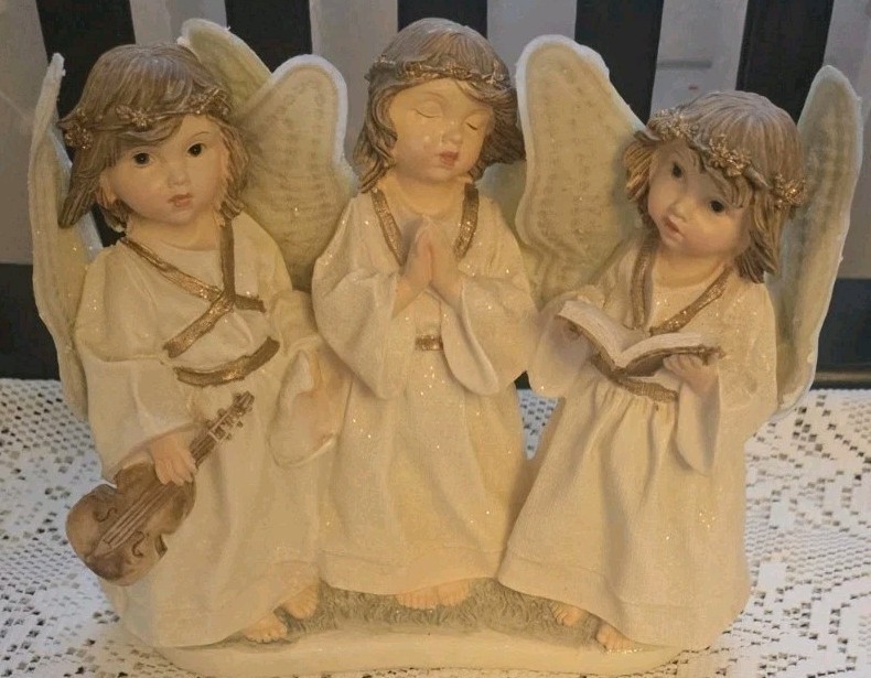Angel Figurine 3 Angels Victorian Christmas By Delton Collectibles  NWOT