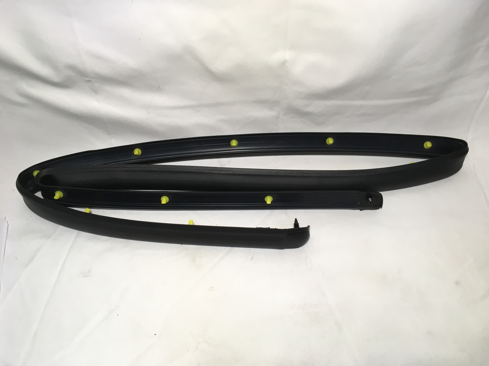 GM OEM 10-17 Equinox Pillars, Rocker Floor Rocker-Lower W\'strip 15914596
