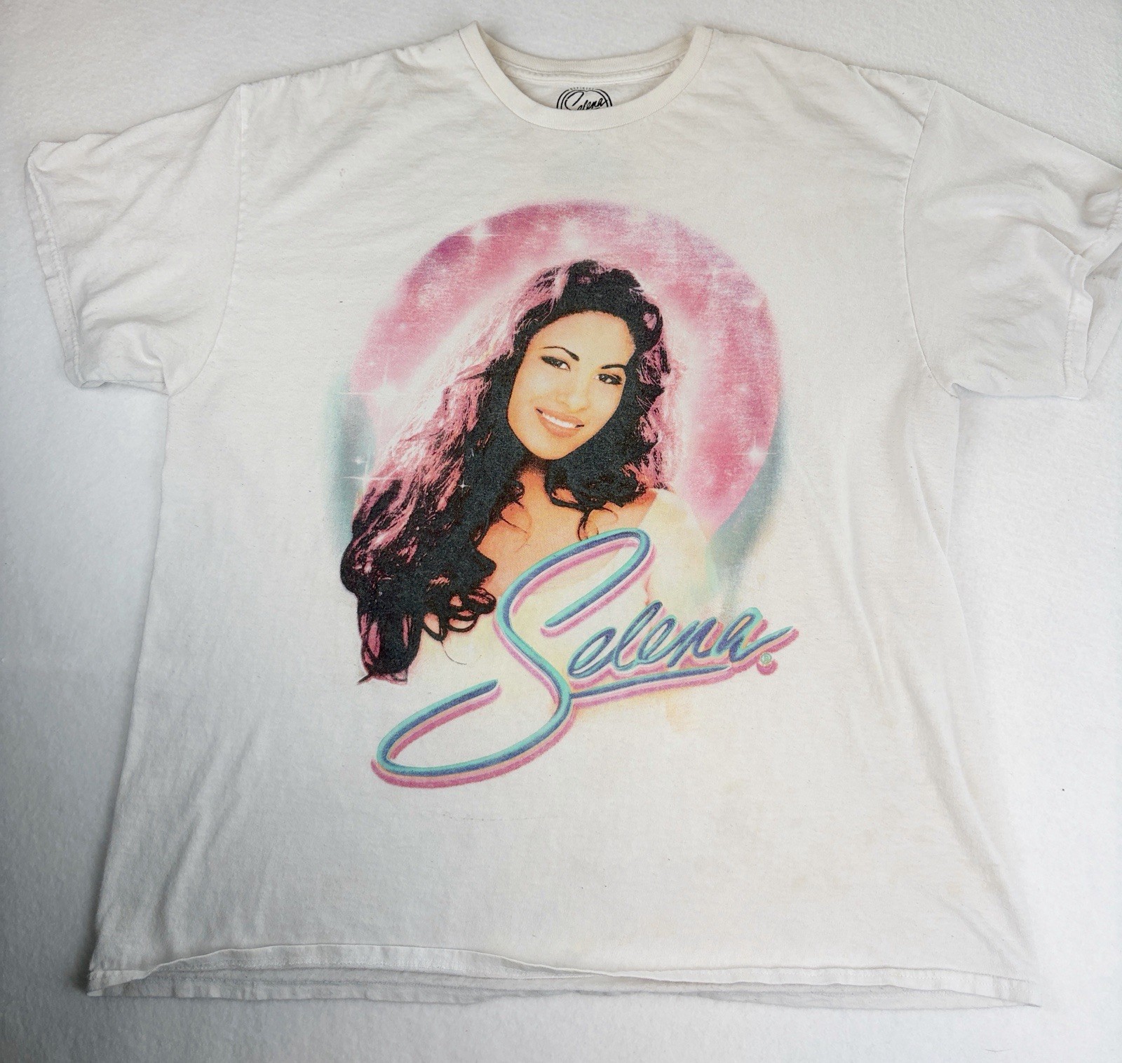 Selena Merchandise Graphic T-Shirt White XL 100% Cotton Music Memorabilia Selena Merchandise Graphic T-Shirt White XL 100% Cotton Music Memorabilia