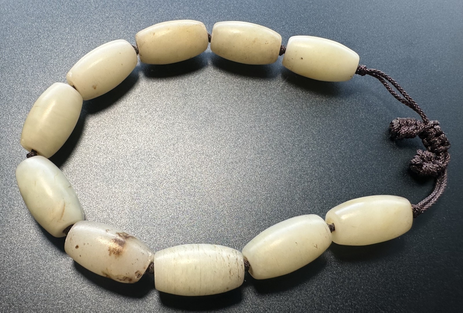 Vintage Chinese White Jade Bead Bracelet 10 Large Barrel Beads Translucent