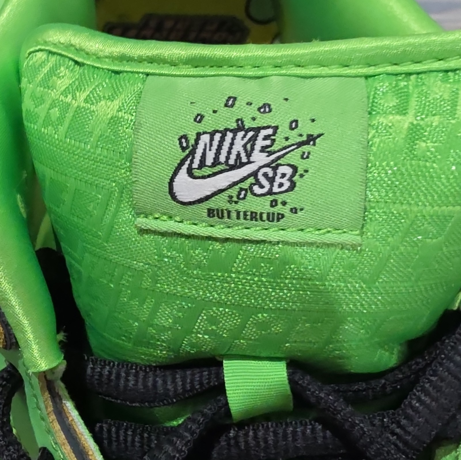 Nike SB Dunk Low Pro Buttercup Green Skateboarding Shoes US 12 Medium D Nike SB Dunk Low Pro Buttercup Green Skateboarding Shoes US 12 Medium D