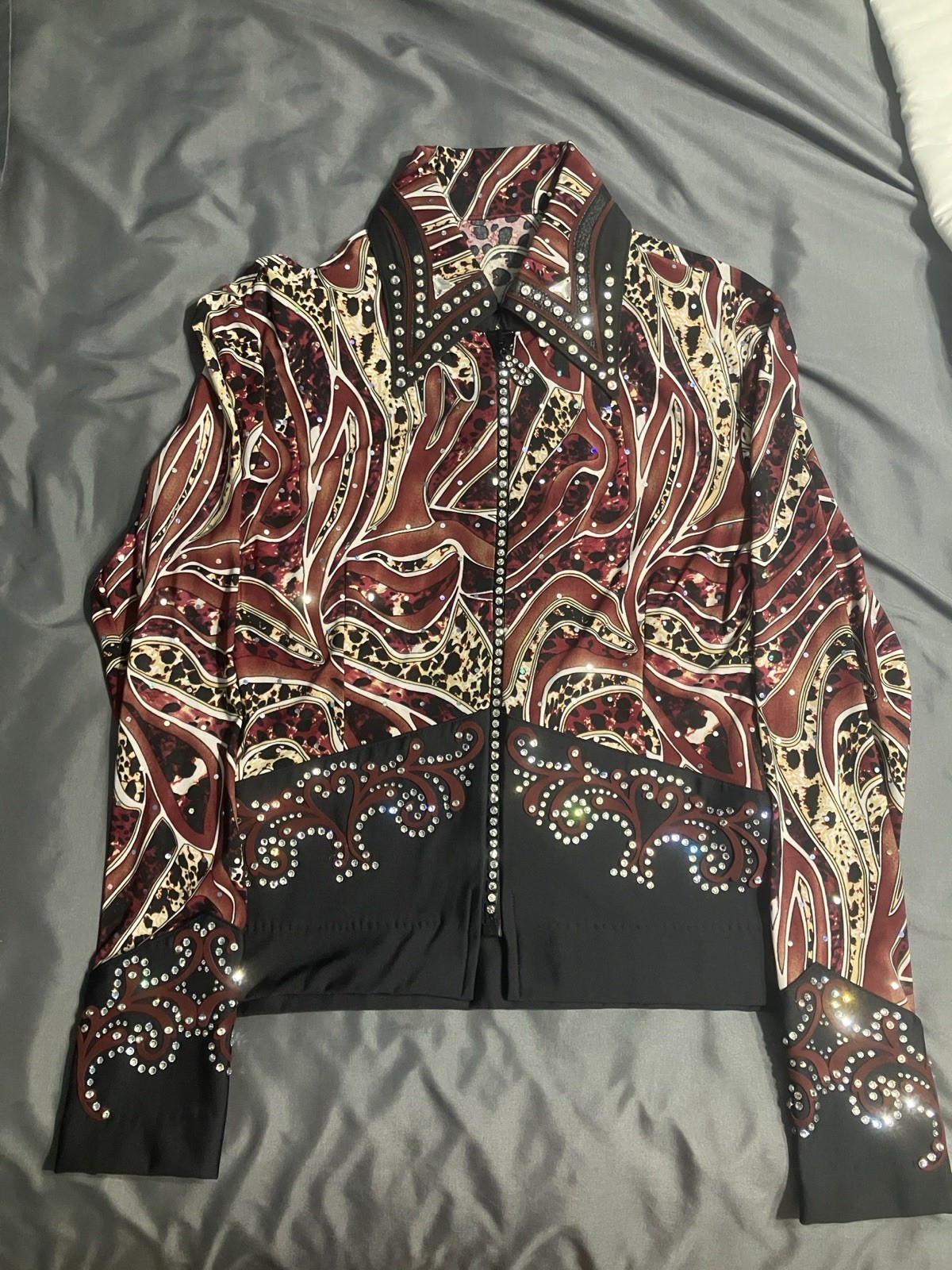 Used Maroon, Cream, and Black Western Show Shirt Western Pleasure Used Maroon, Cream, and Black Western Show Shirt Western Pleasure