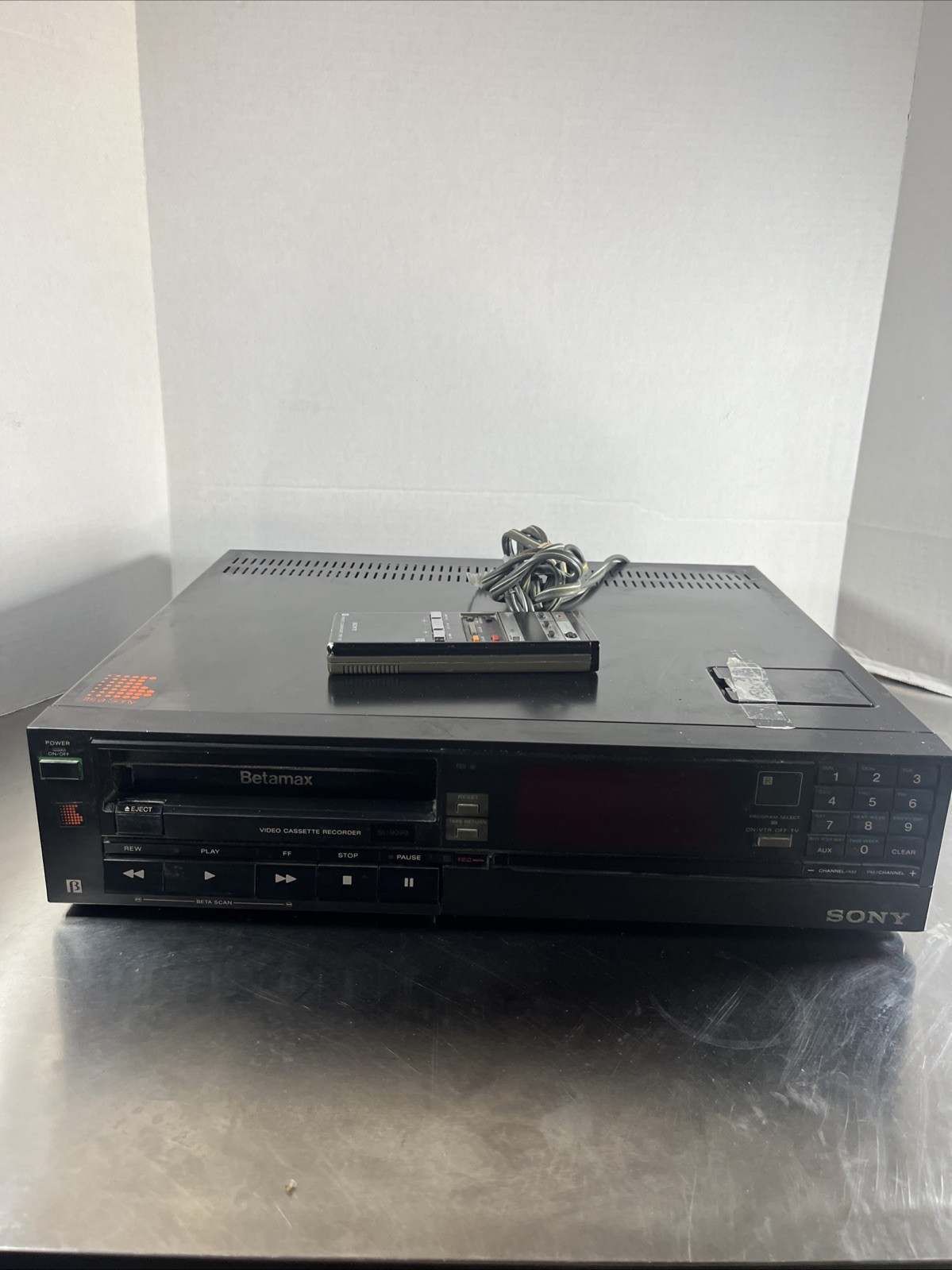 VINTAGE Sony Betamax SL-9090  OEM Remote  FANTASTIC CONDITION Working