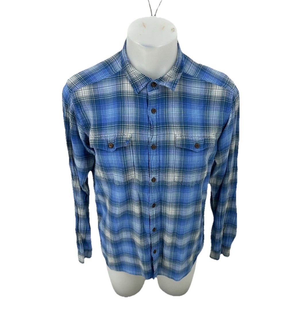 Patagonia Large Men Steersman Long-Sleeved Shirt in a blue plaid Button Up PR3