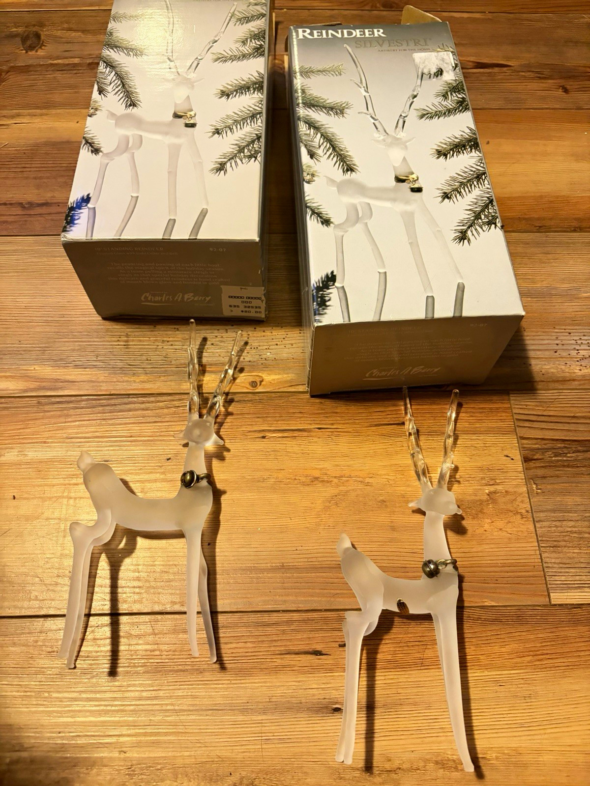 Silvestri Charles A. Berry Frosted Glass Reindeer Figurines Set 2 Boxed Silvestri Charles A. Berry Frosted Glass Reindeer Figurines Set 2 Boxed